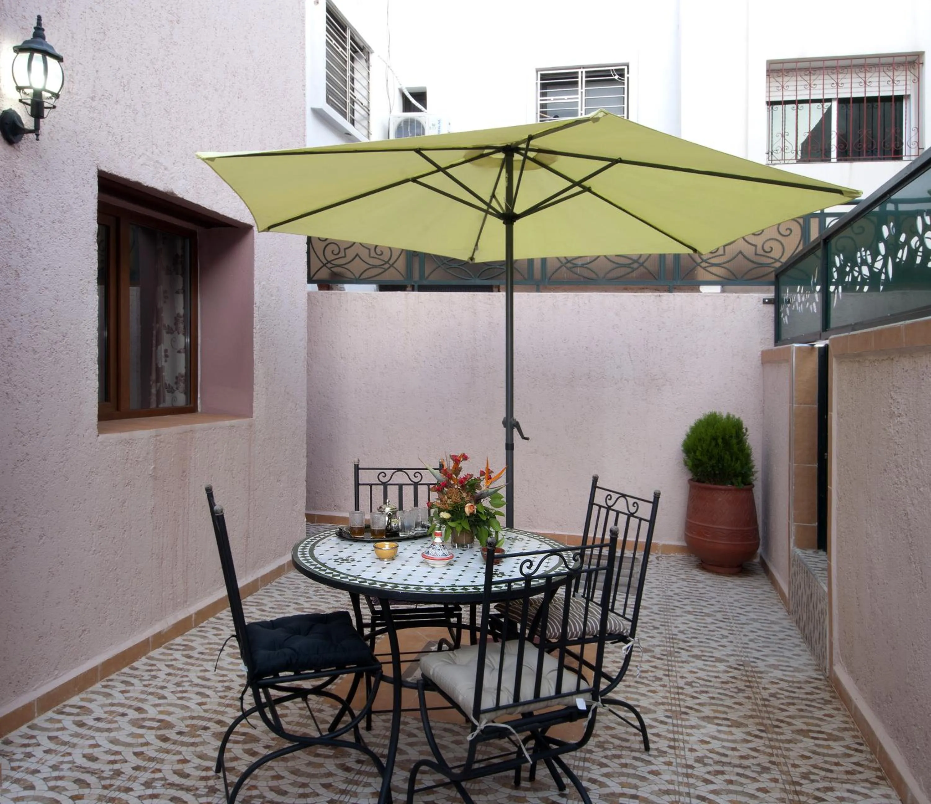 Balcony/Terrace in Aparthotel Les Oliviers Suites & Spa