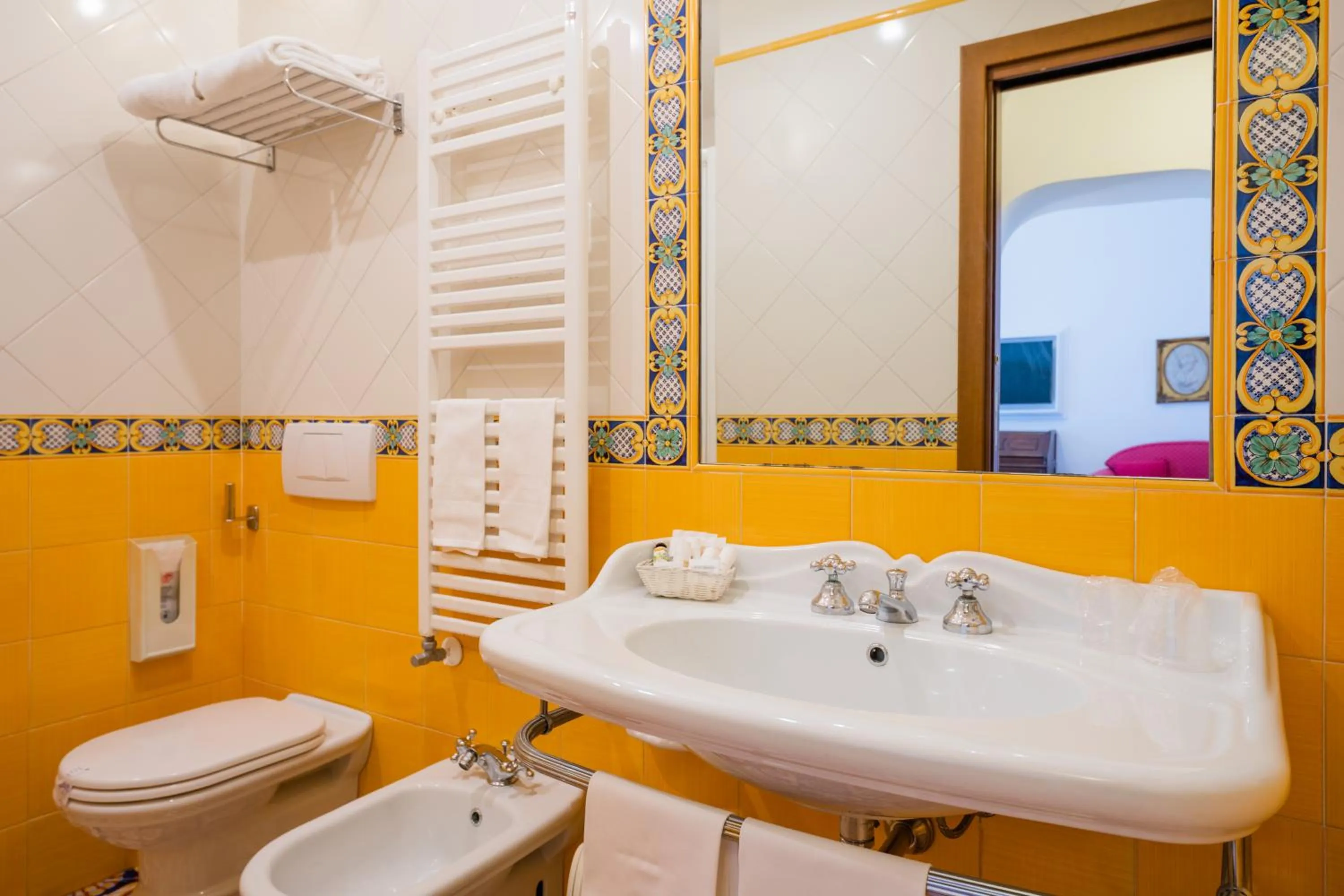 Bathroom in Hotel Giordano