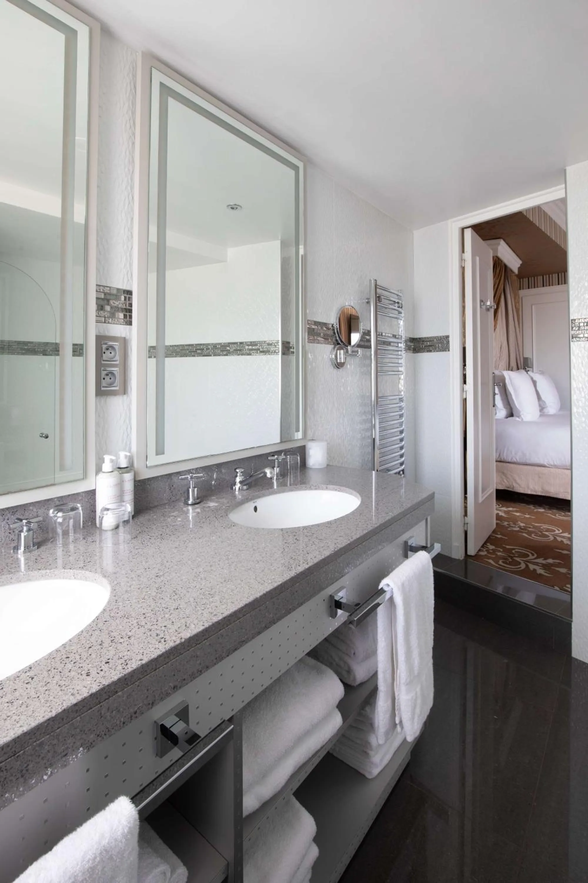 Bathroom in Maison Astor Paris, Curio Collection by Hilton