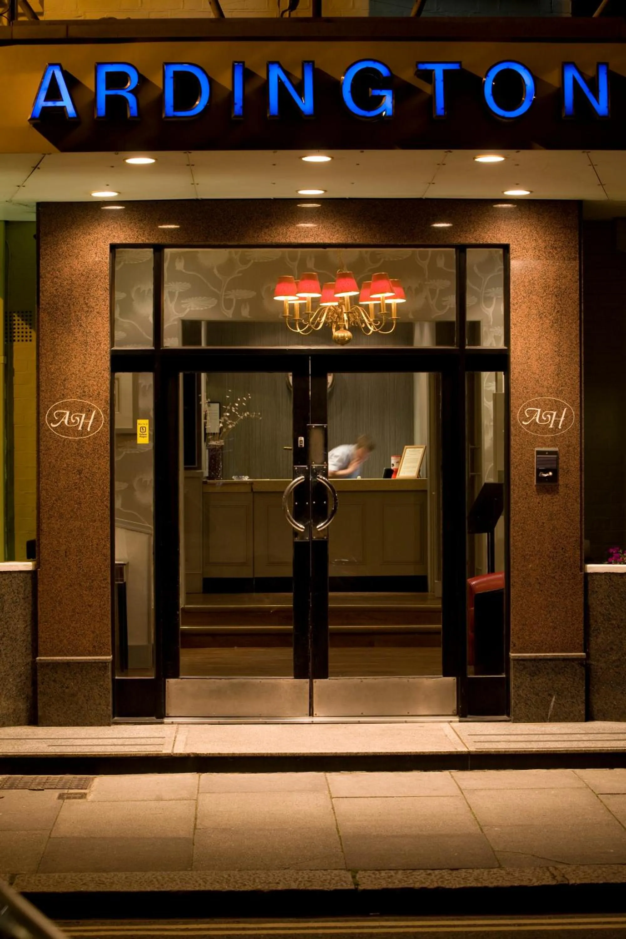 Property building in Ardington Hotel