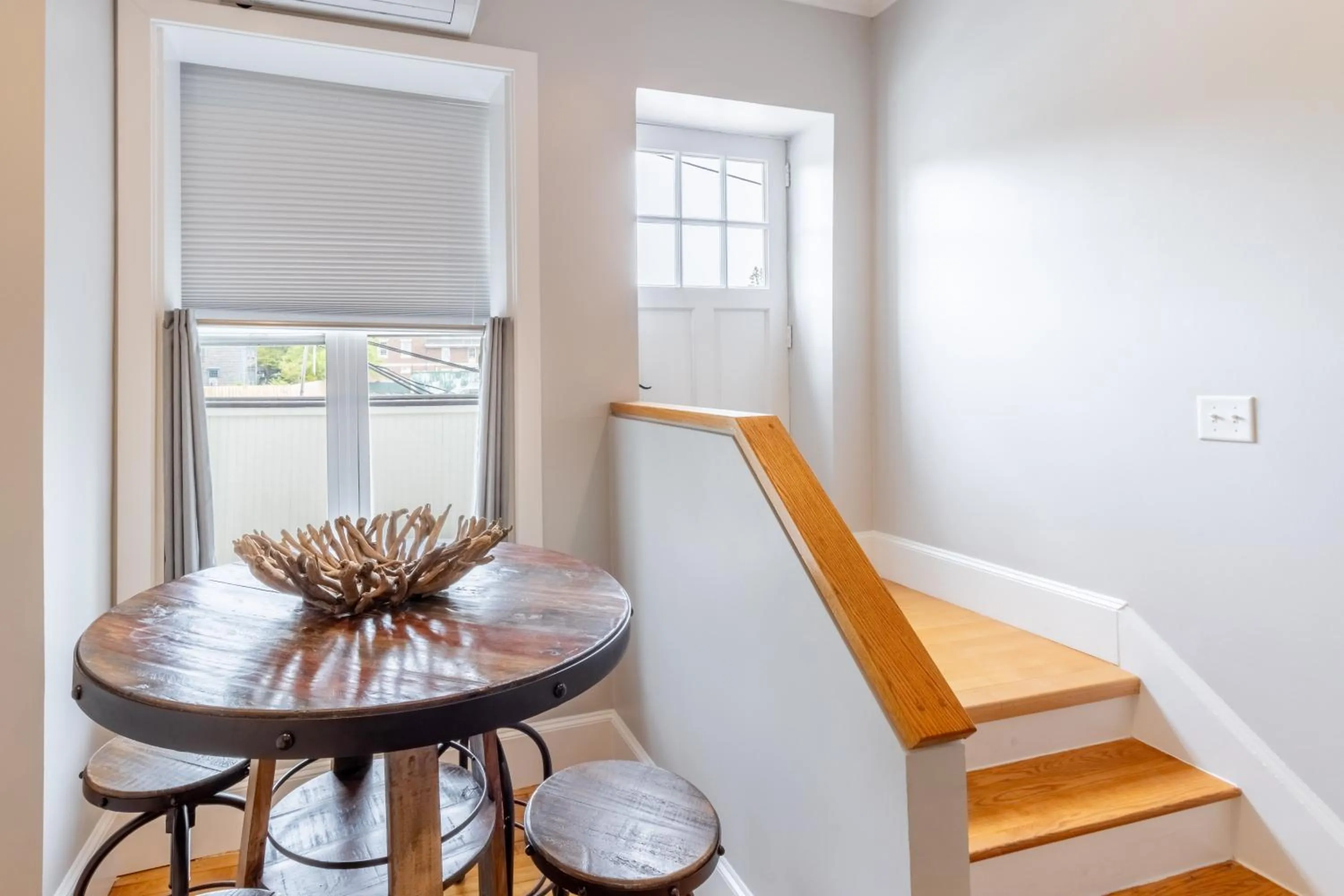 The Newport Lofts - 194 Thames Street