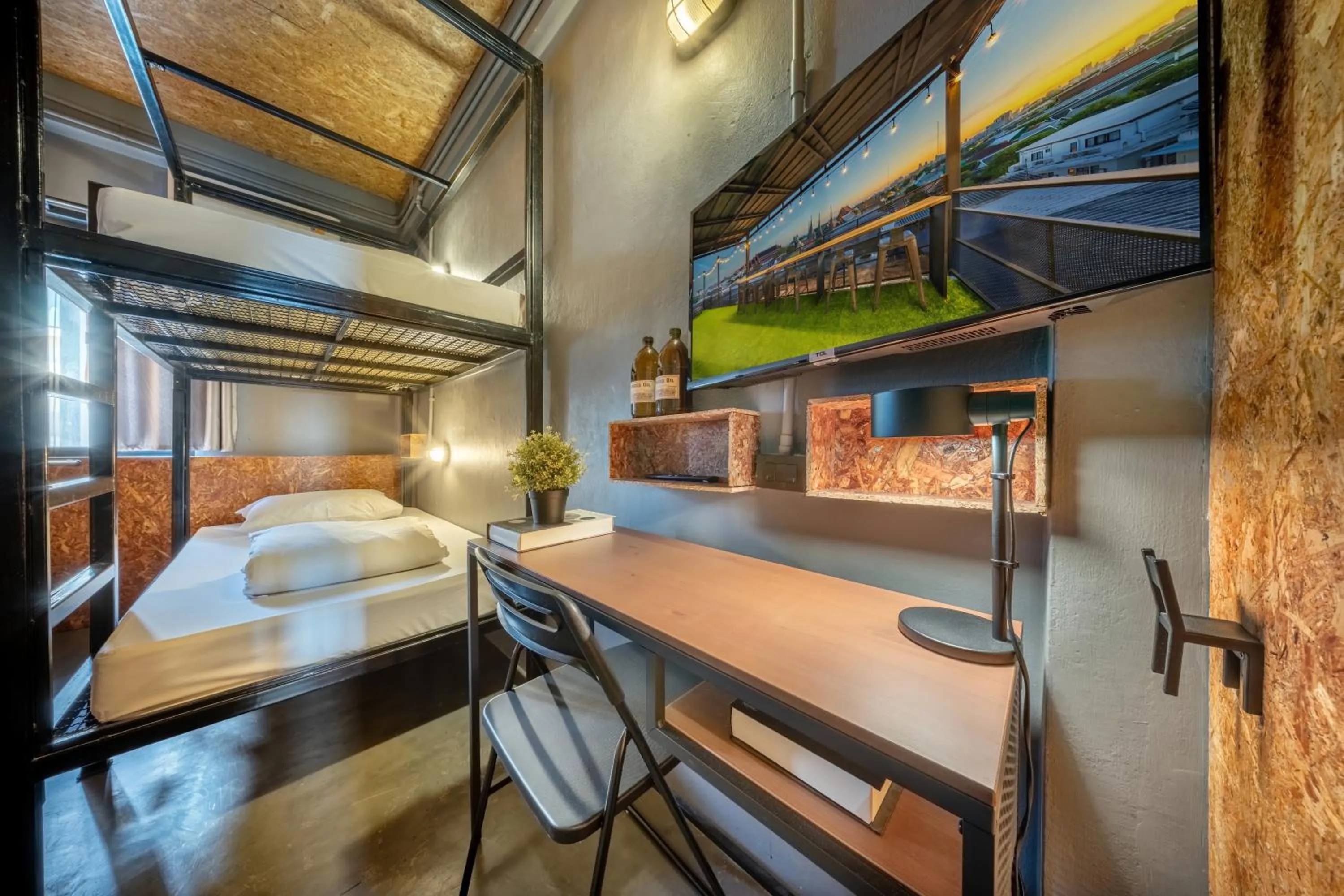 TV and multimedia, Bed in RALPH Bangkok