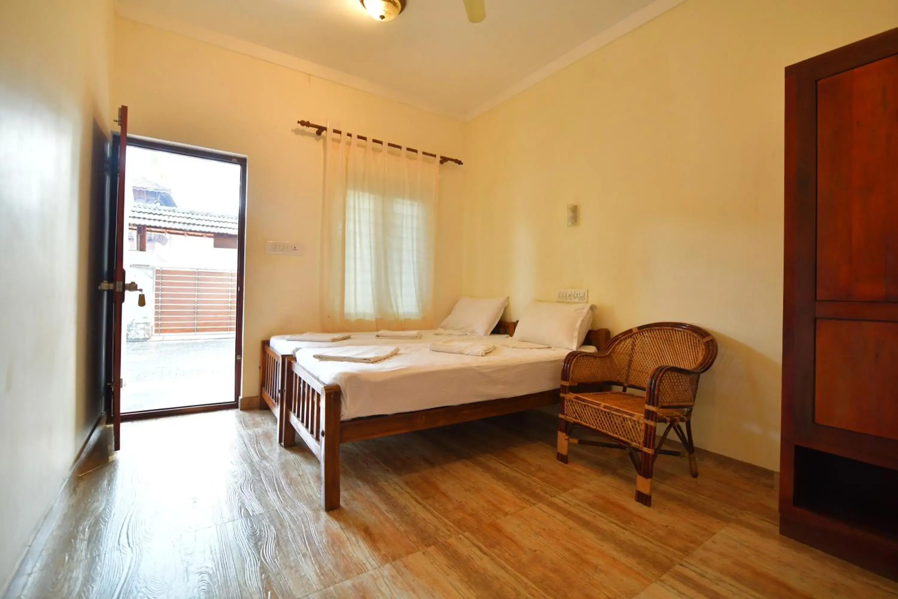 Deluxe Double or Twin Room in Cherai Onetree Retreat Deluxe Double or Twin Room in Cherai Onetree Retreat