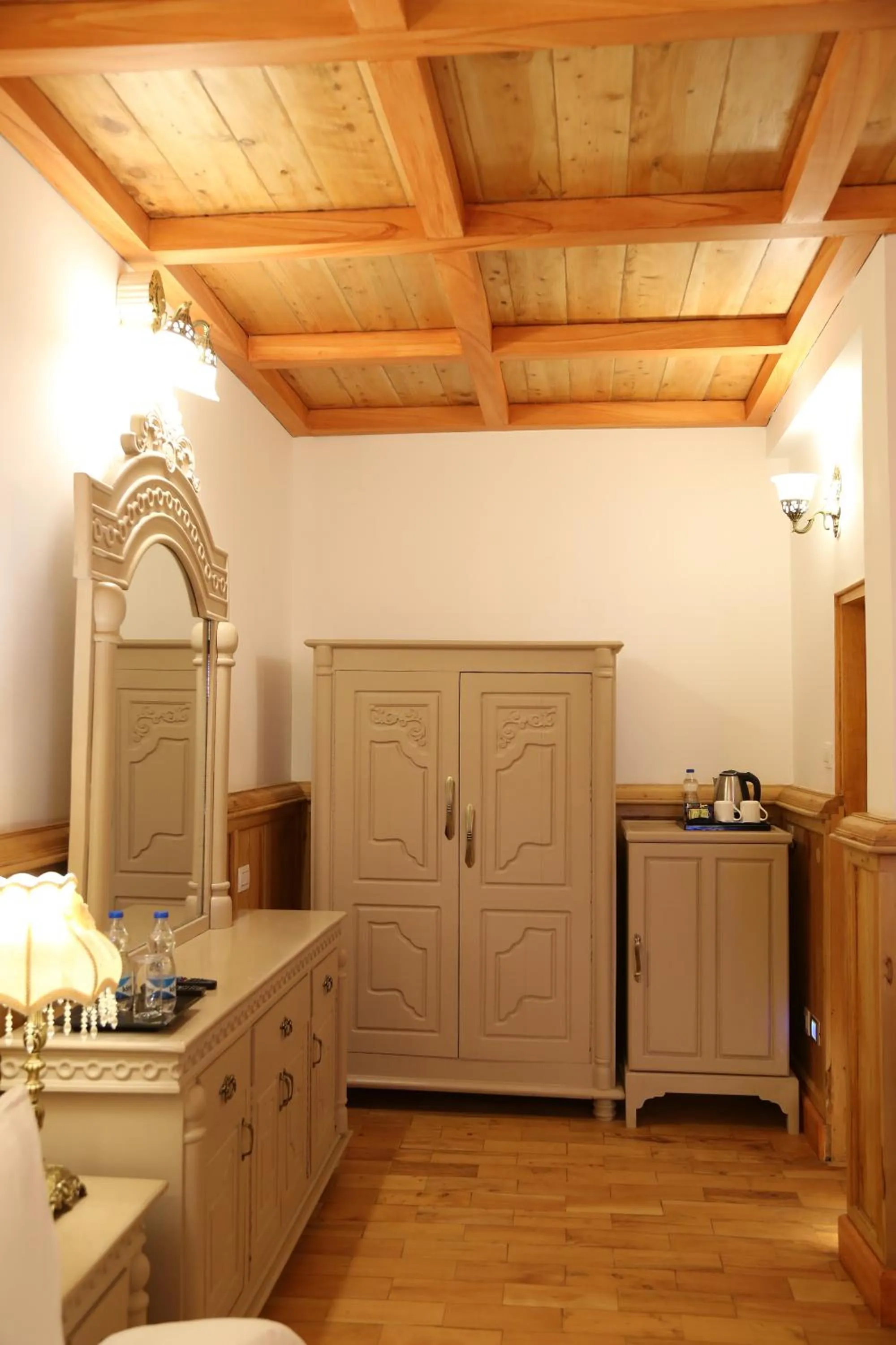 Photo of the whole room in West Downs - The Heritage Resort