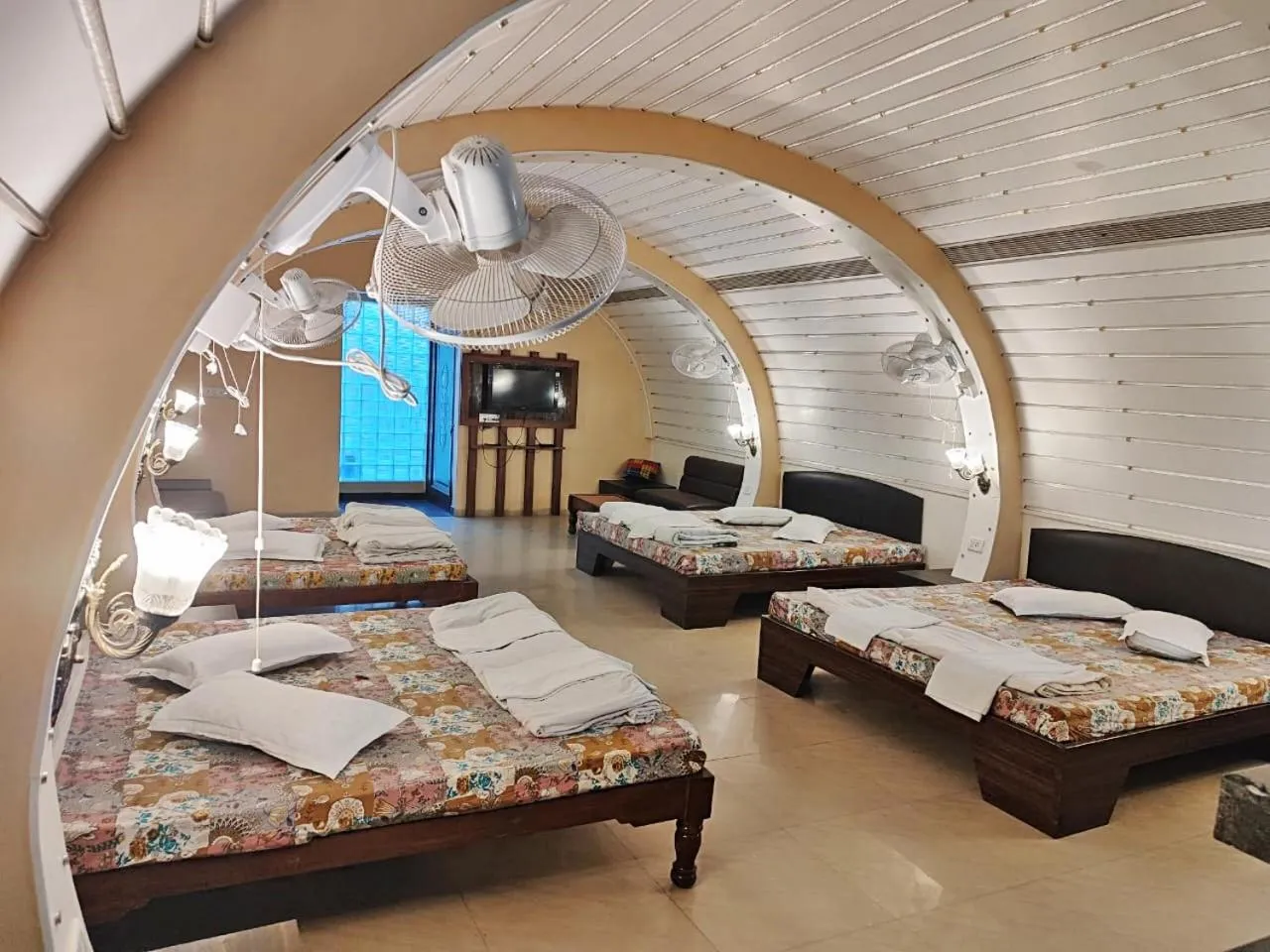 Bed in Hotel Rangoli