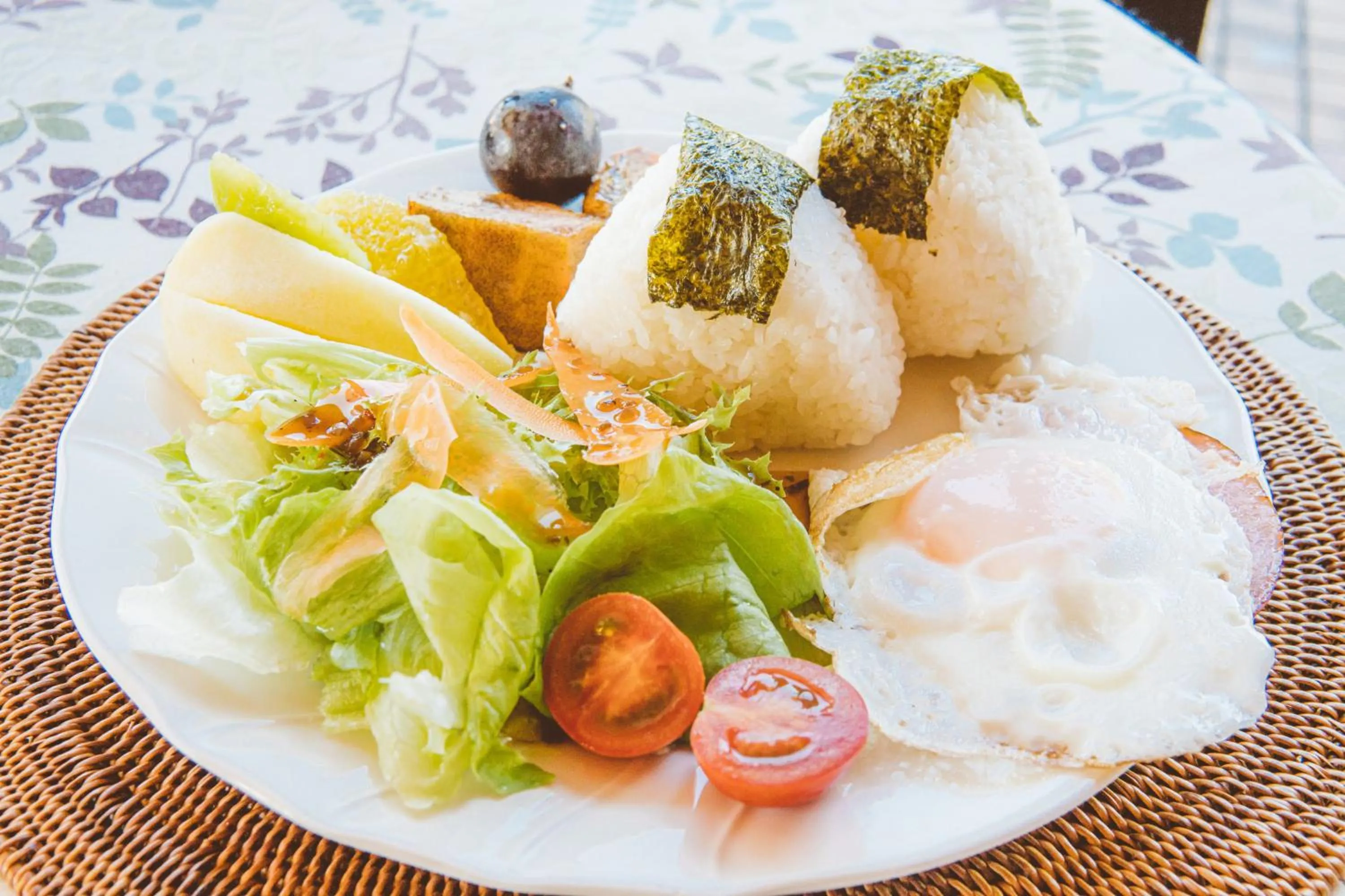 Restaurant/places to eat in Hotel Tae Windsor