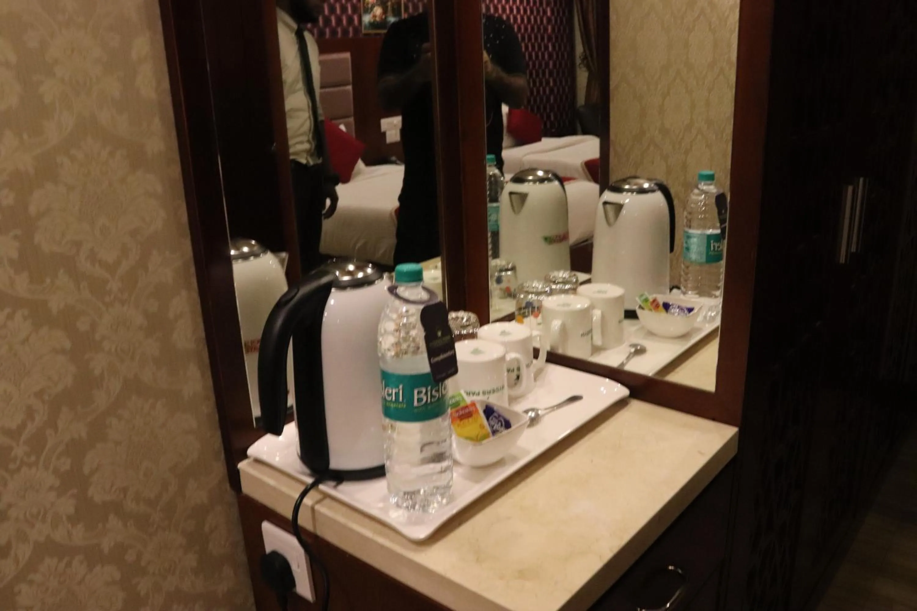 Coffee/tea facilities in Hyders Park The Business Hotel