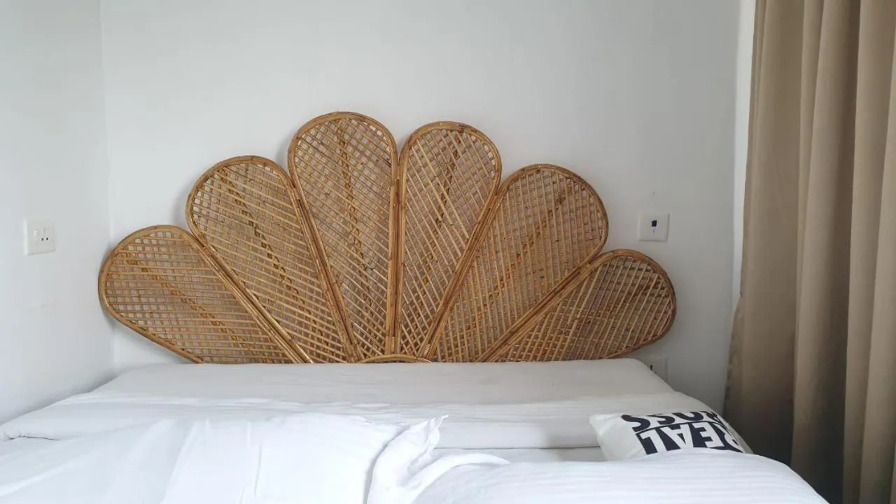 Bed in Kadal The Beach House