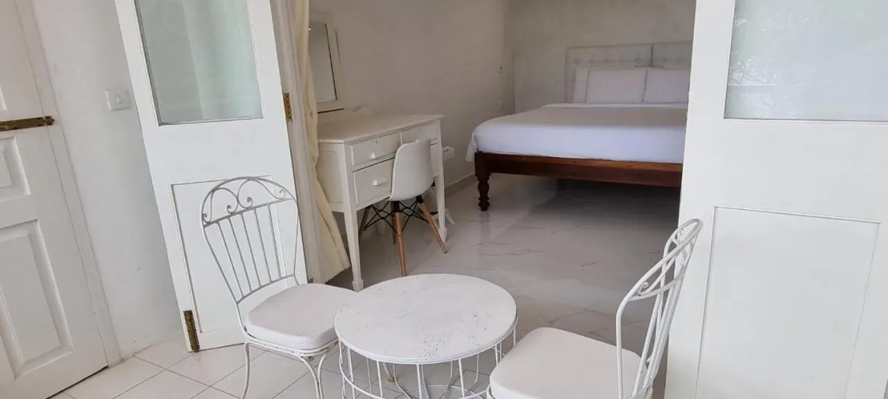 Bed in Kadal The Beach House