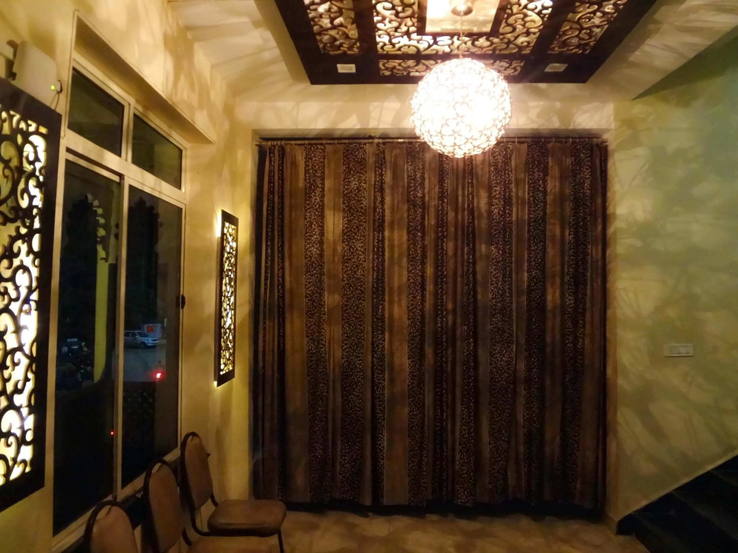 Banquet/Function facilities in Hotel Parvati Palace Sehore