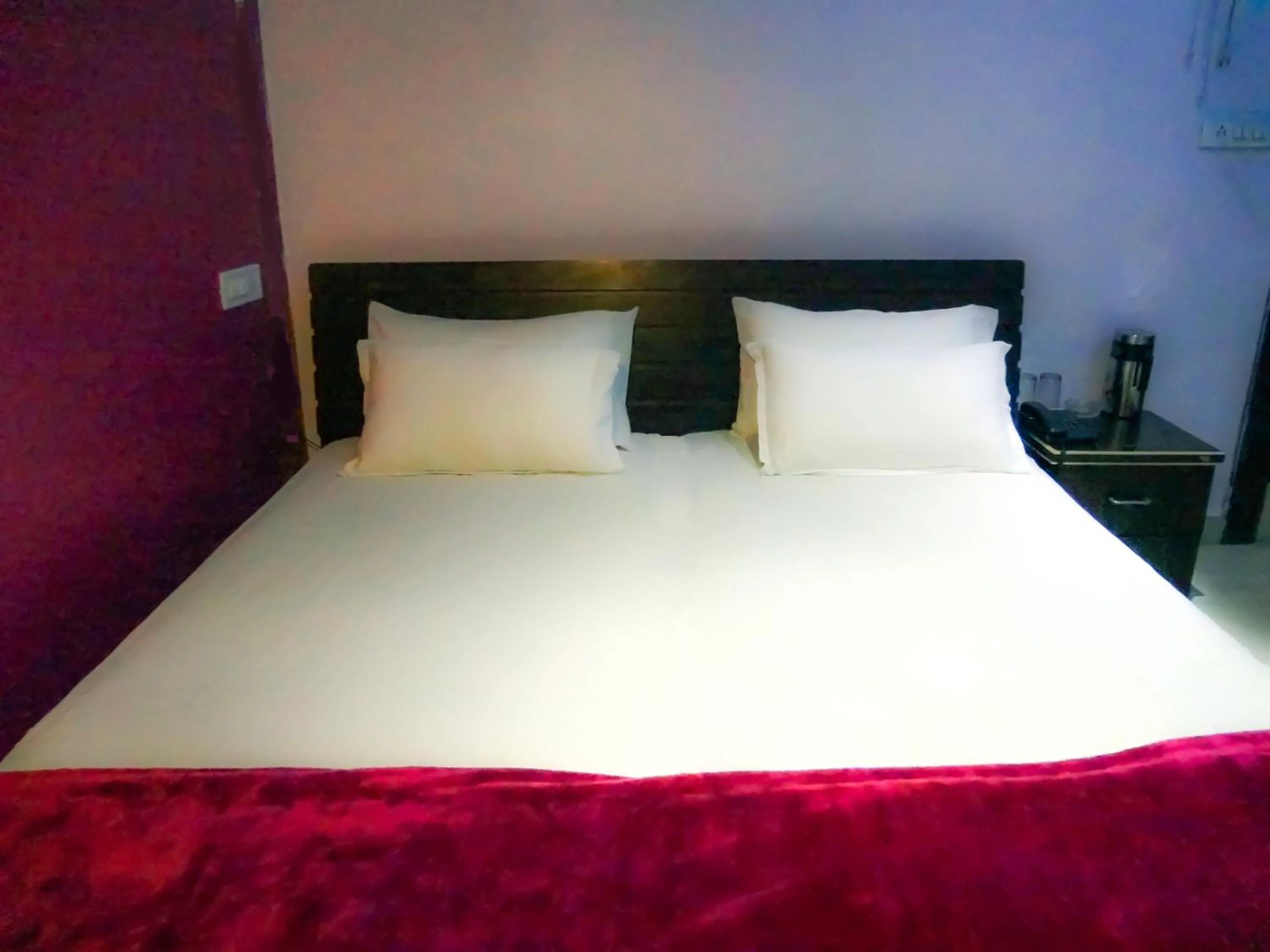 Bed in Hotel Parvati Palace Sehore