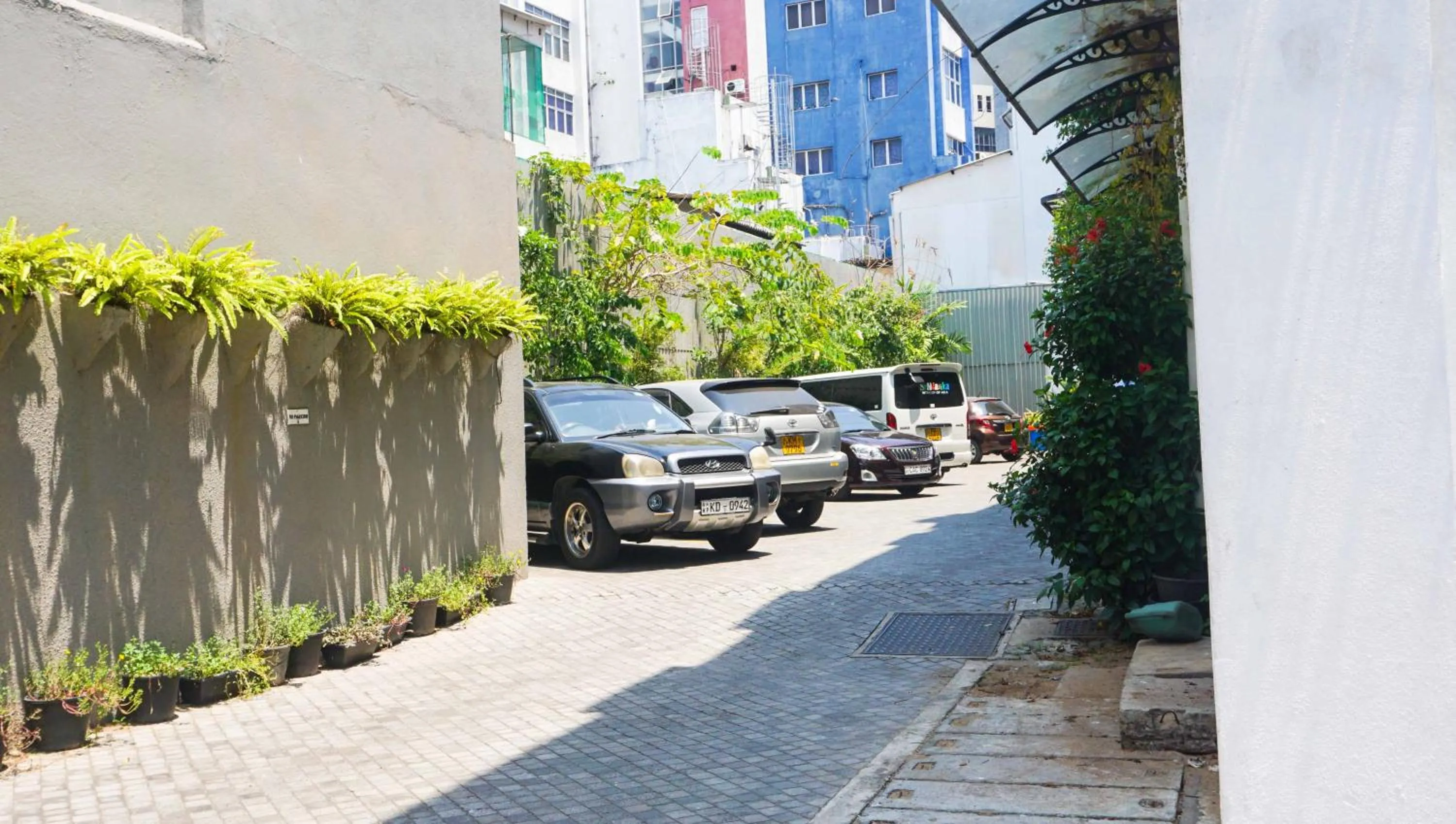 Facade/entrance in Hotel Nippon Colombo