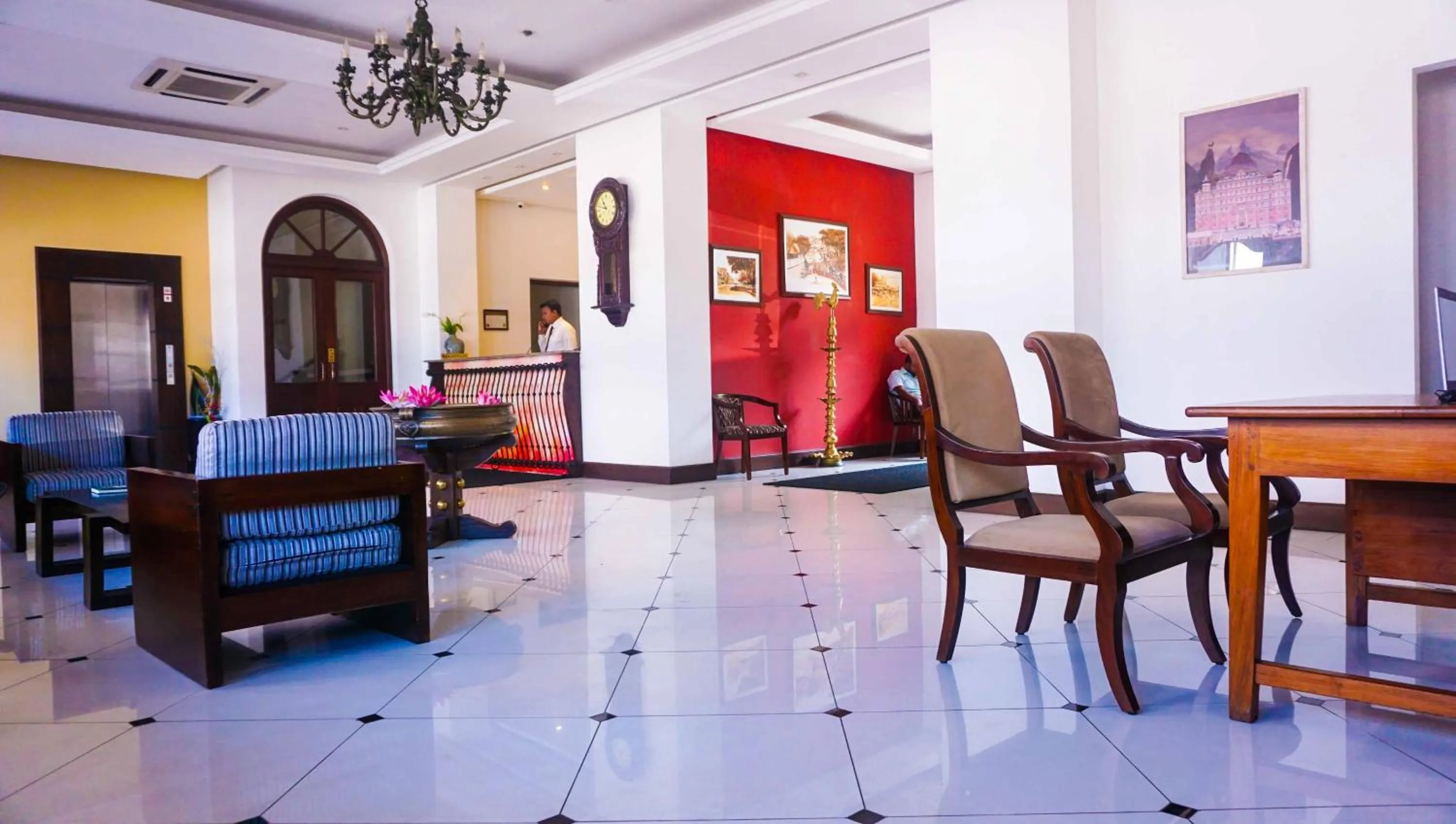 Lobby or reception in Hotel Nippon Colombo