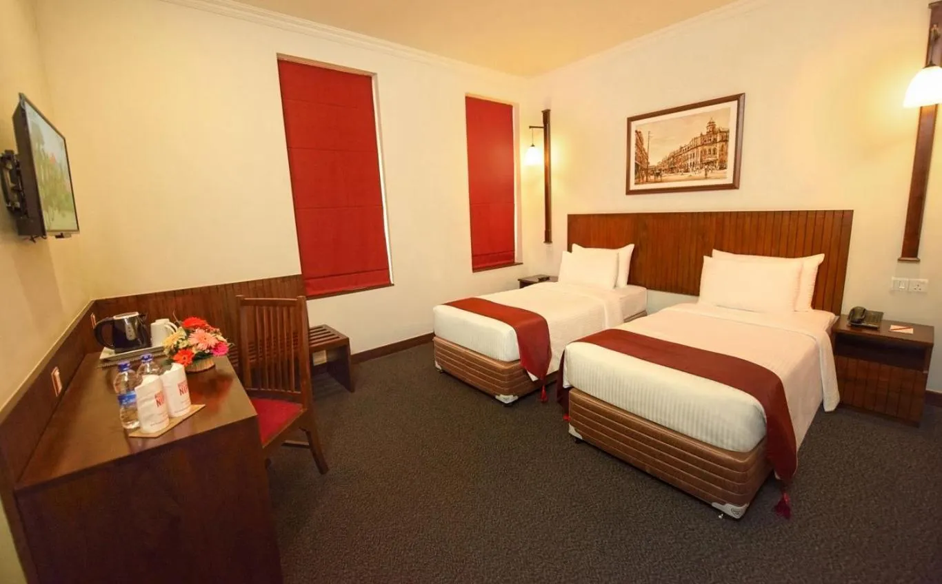 Standard Triple Room in Hotel Nippon Colombo