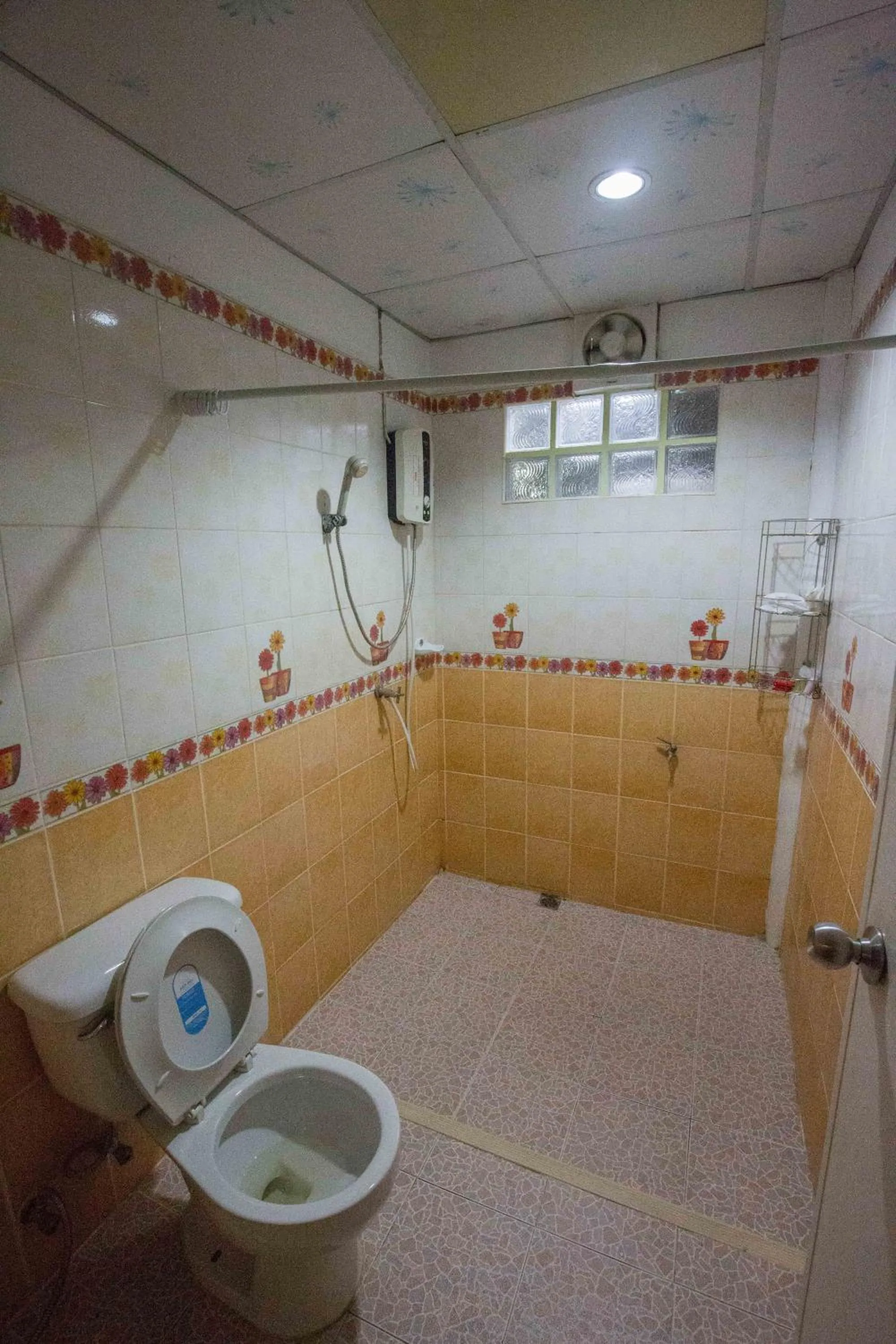 Bathroom in Tanihill Resort