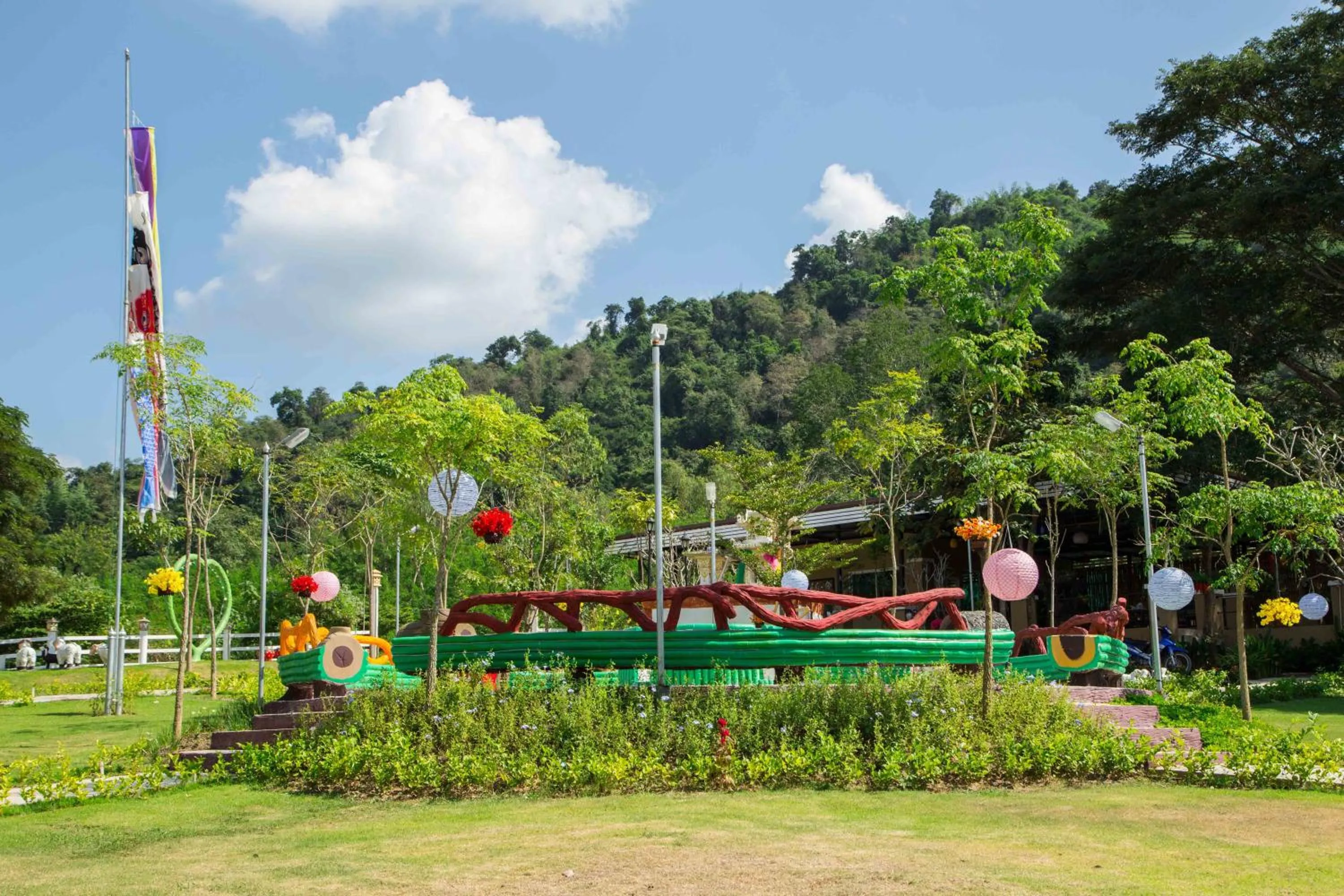 Day in Tanihill Resort