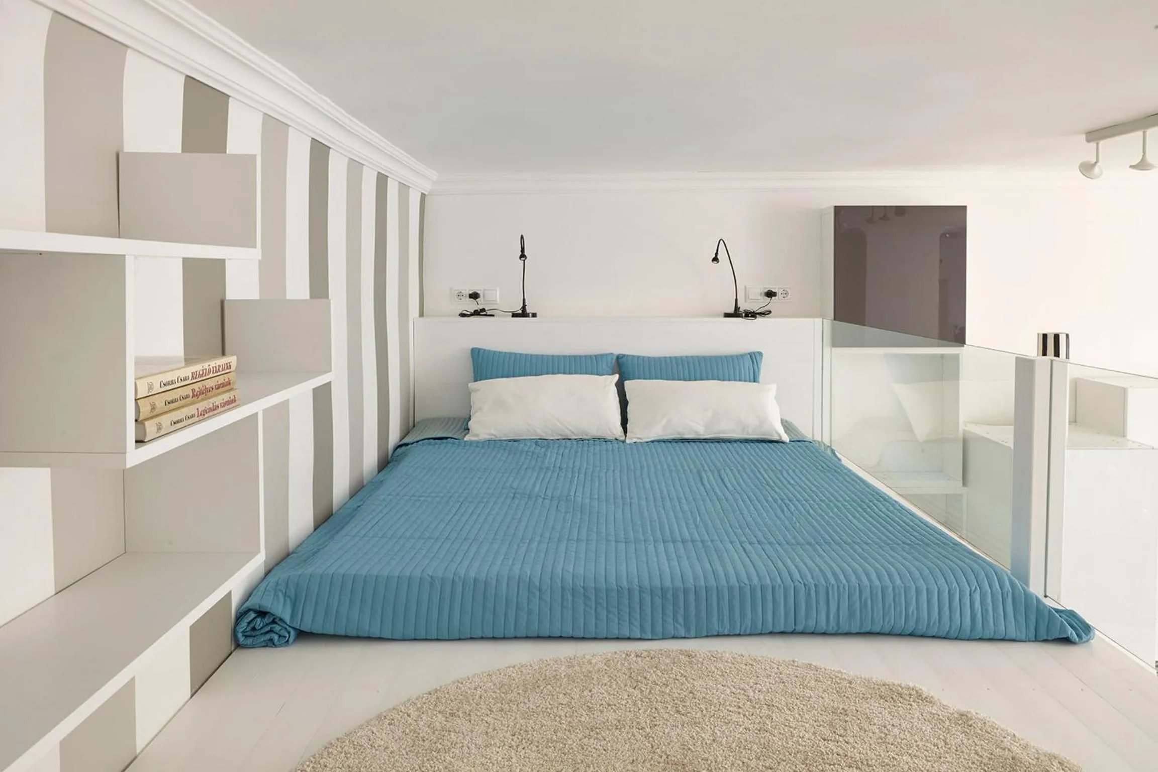 Deluxe Apartment in Standard Apartment by Hi5 - Chainbridge