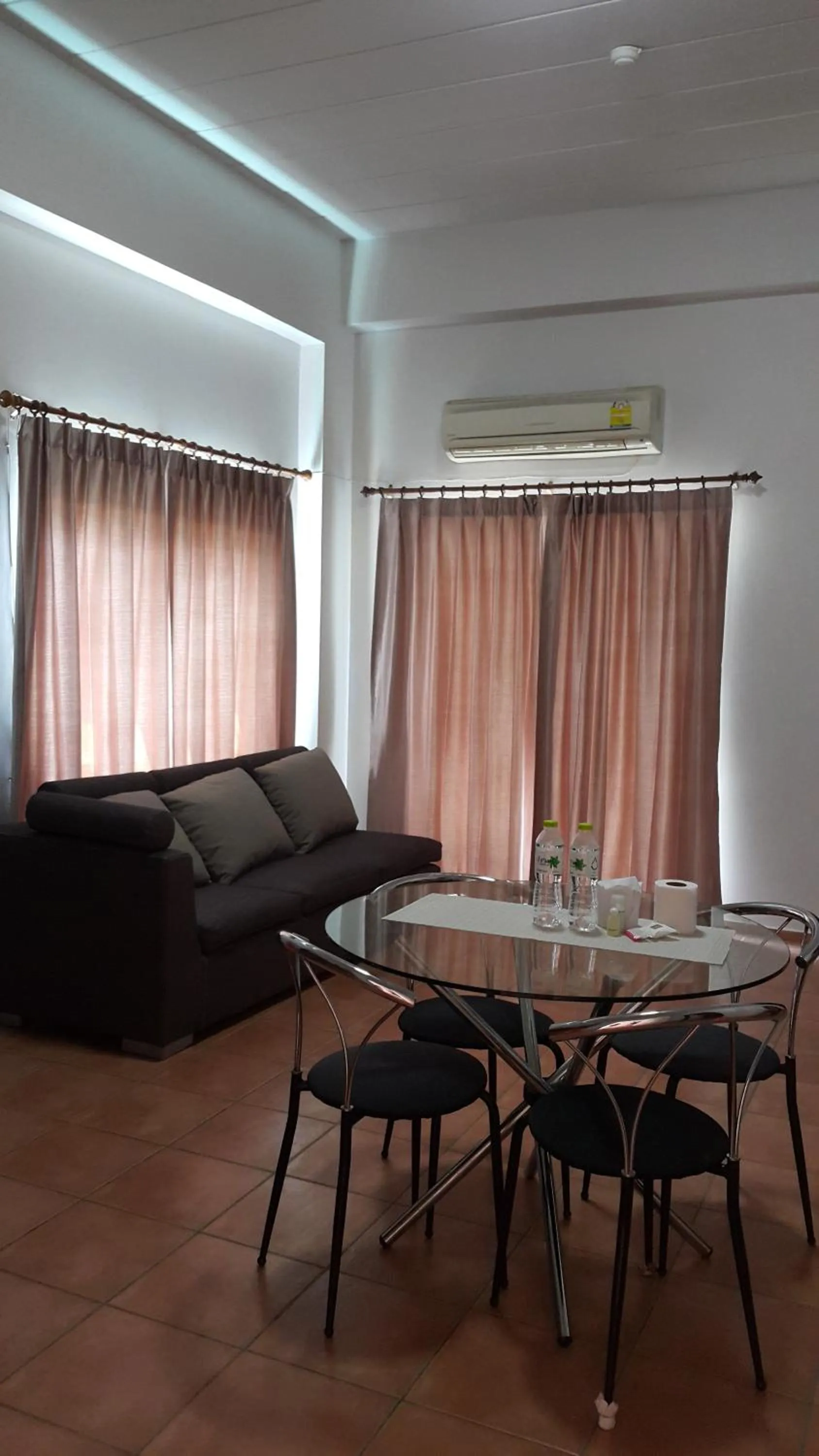 Living room in Lomsabai Apartments