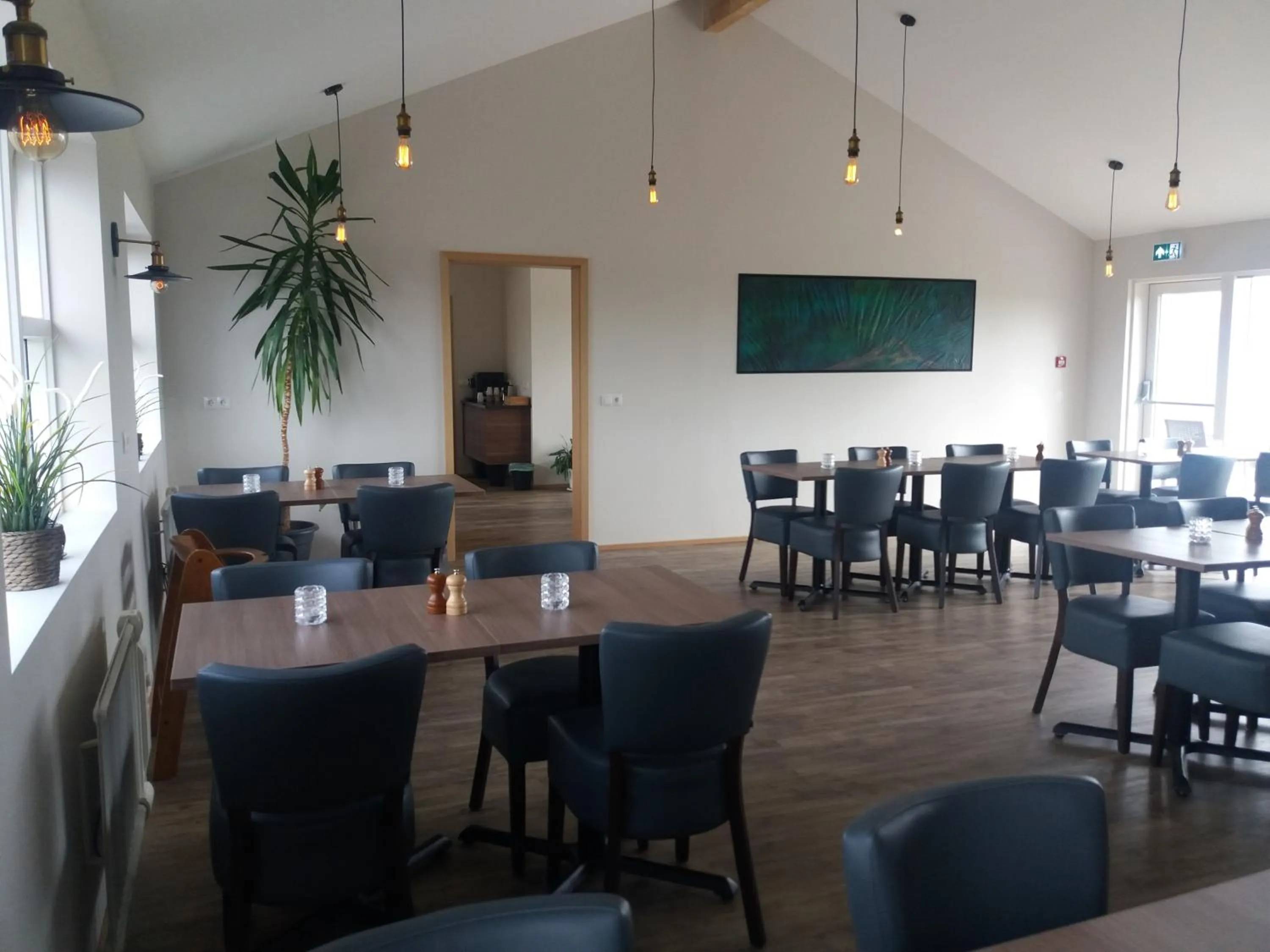 Restaurant/places to eat in Hotel Vos