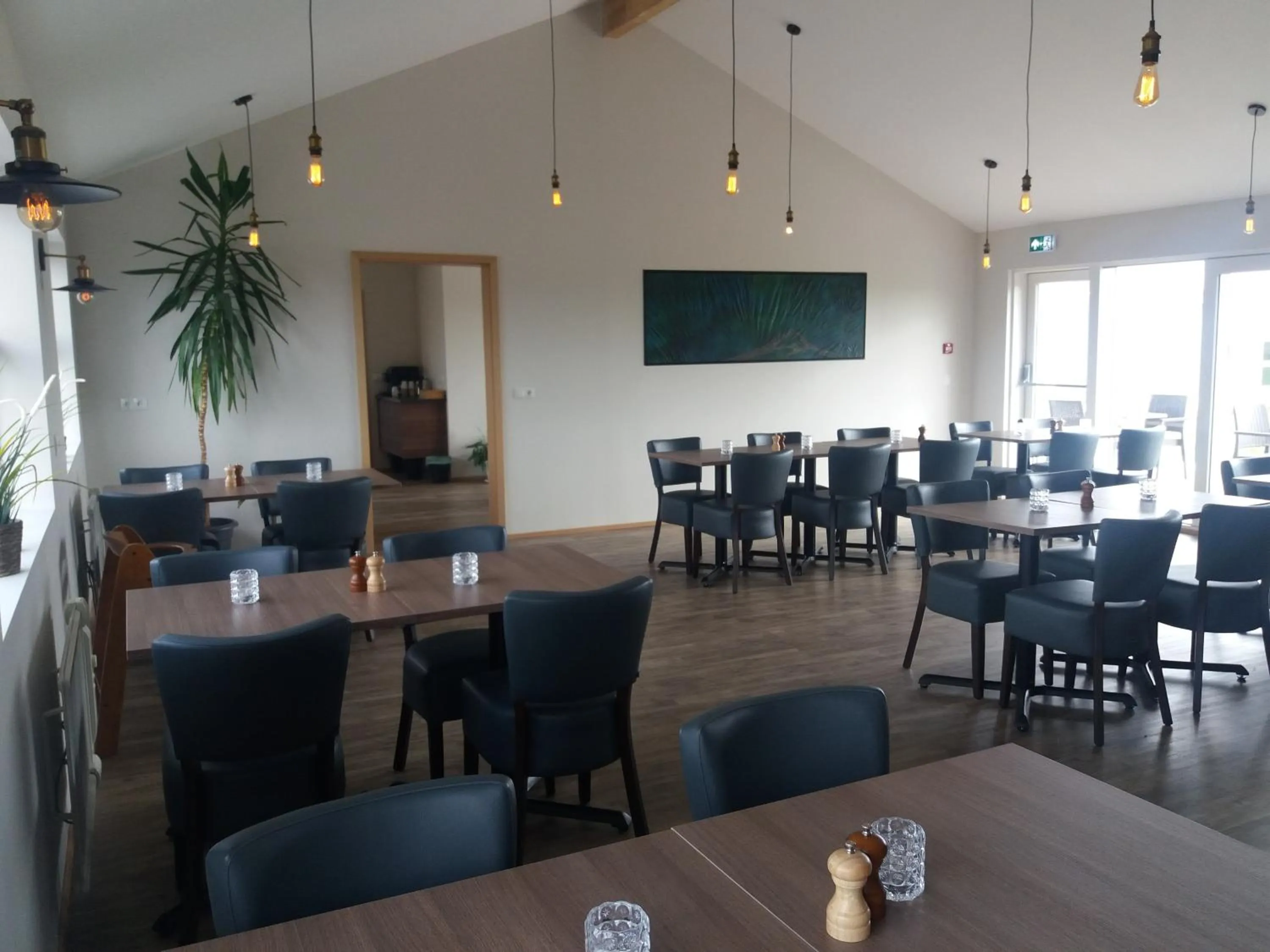 Restaurant/places to eat in Hotel Vos