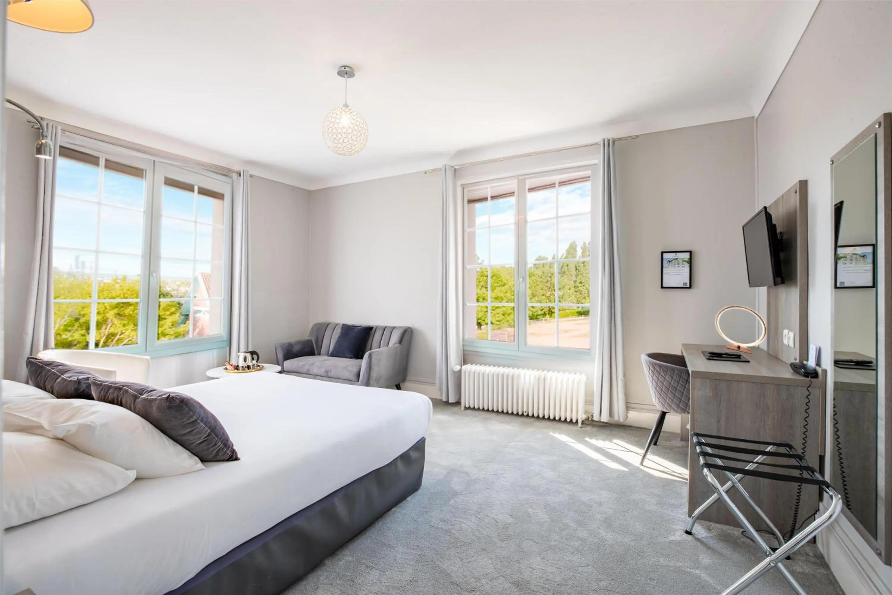 Bedroom, Bed in Sure Hotel by Best Western Port Jérome - Le Havre