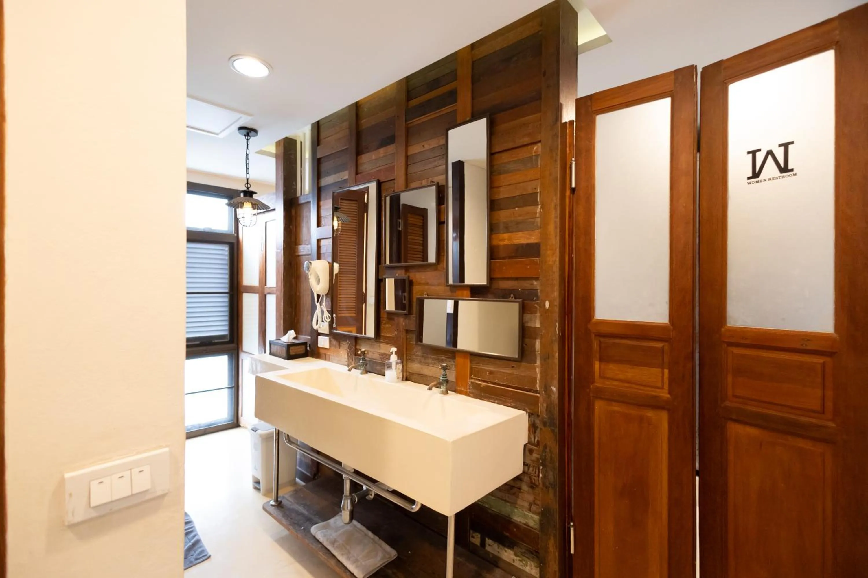 Bathroom in Siam Plug In Hostel