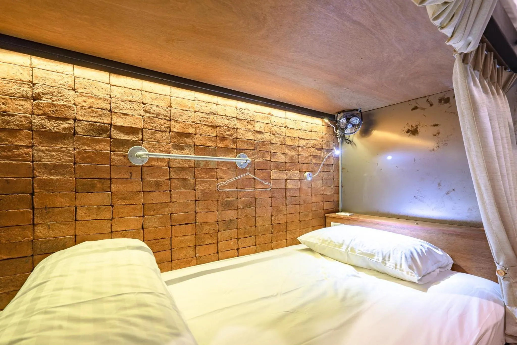 Bed in Siam Plug In Hostel