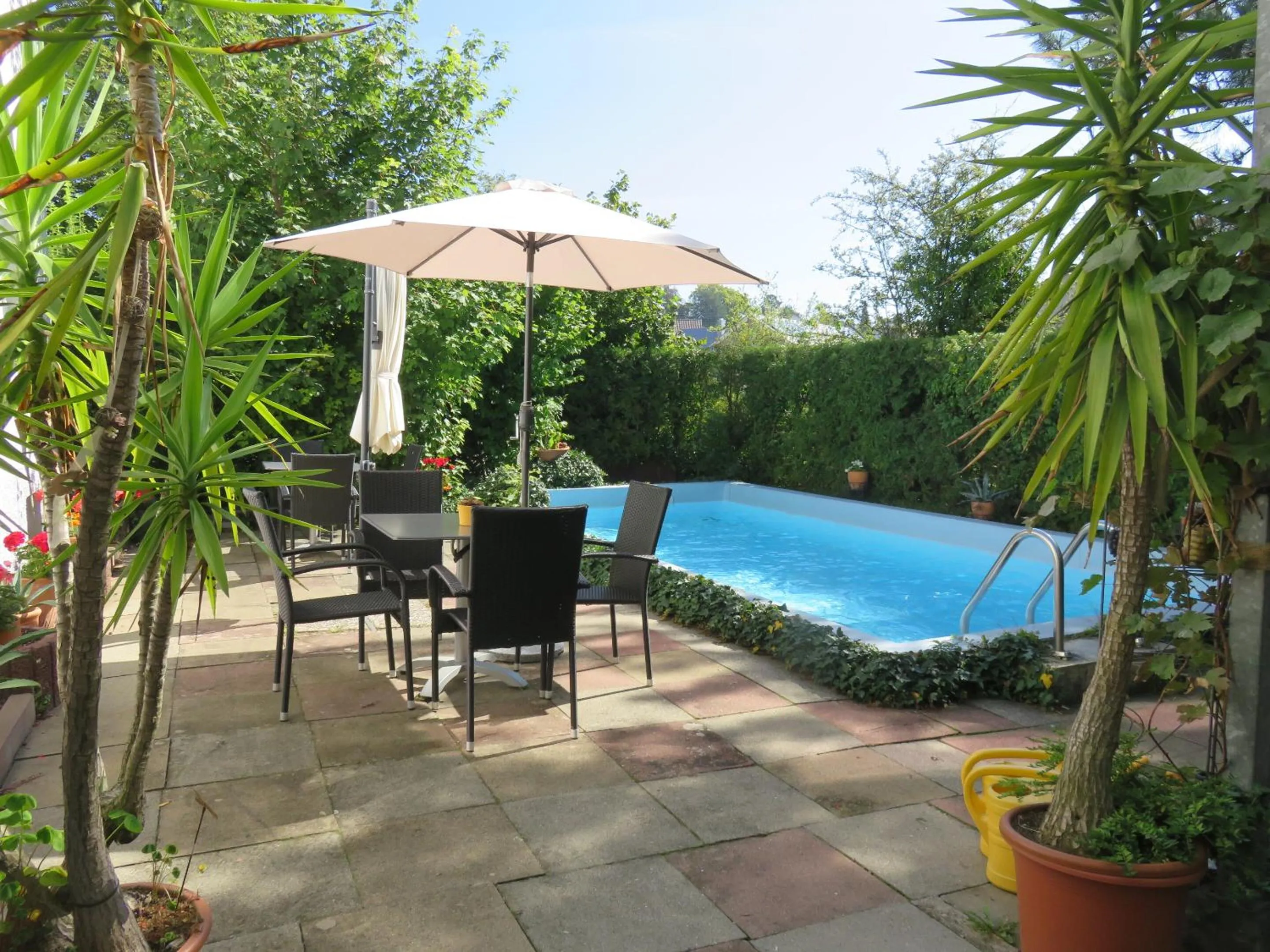 Pool view in Pension Säntisblick