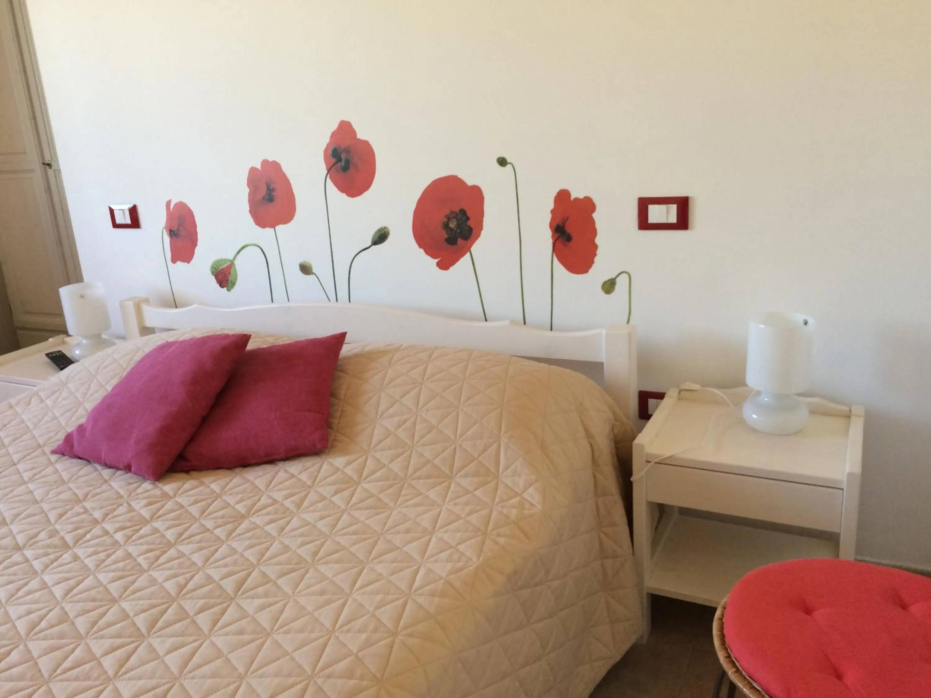 Decorative detail, Bed in B&B Al Tardino