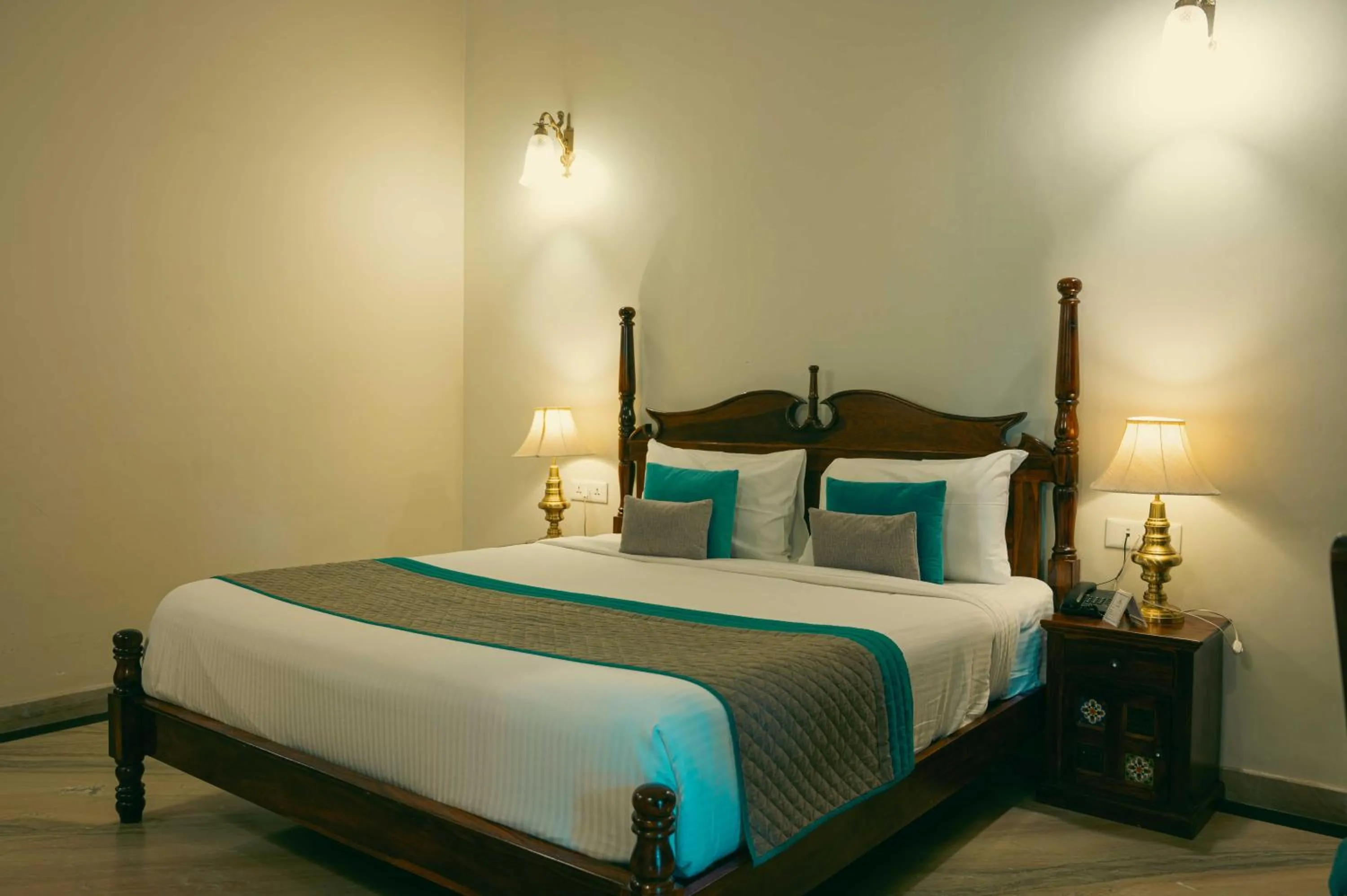 Bed in Abhyaran Resort & Spa Ranthambore