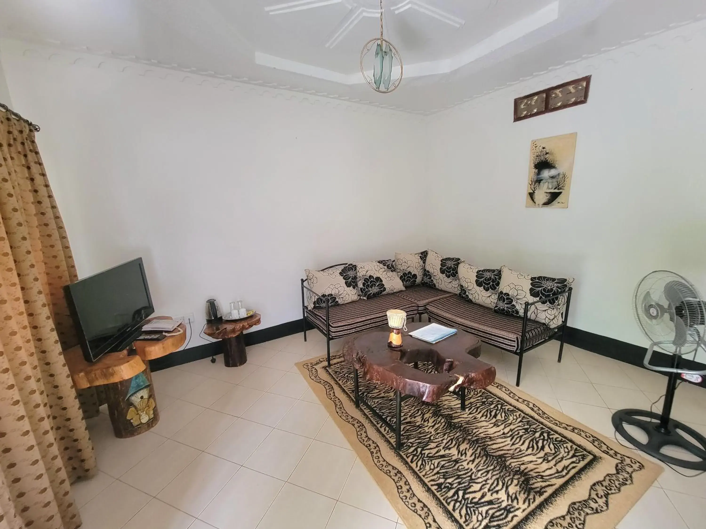 Deluxe Double Room - single occupancy in Philo Leisure Gardens Deluxe Double Room - single occupancy in Philo Leisure Gardens