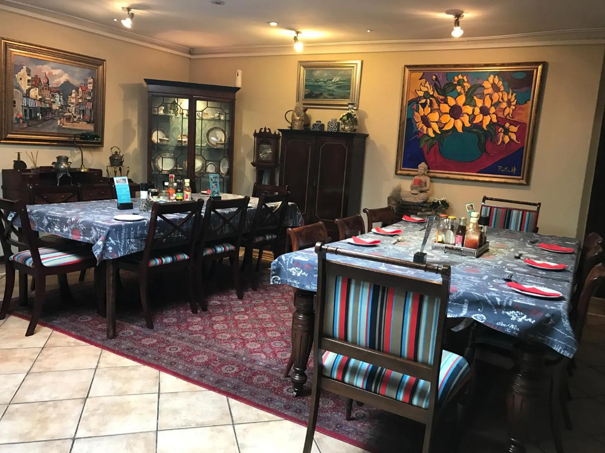 Nearby landmark in Elizabeth Manor Guest House