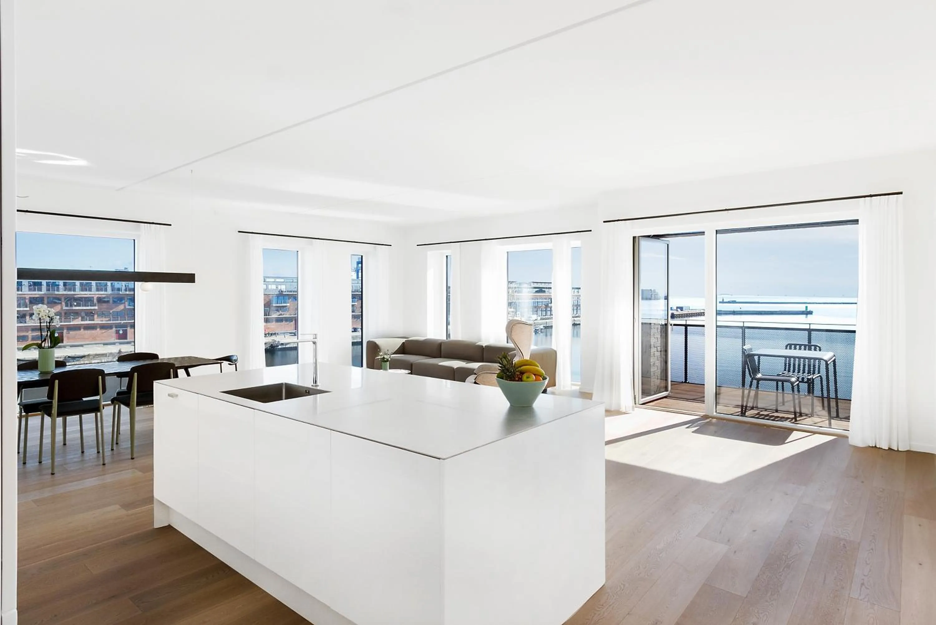 Kitchen or kitchenette in STAY Seaport