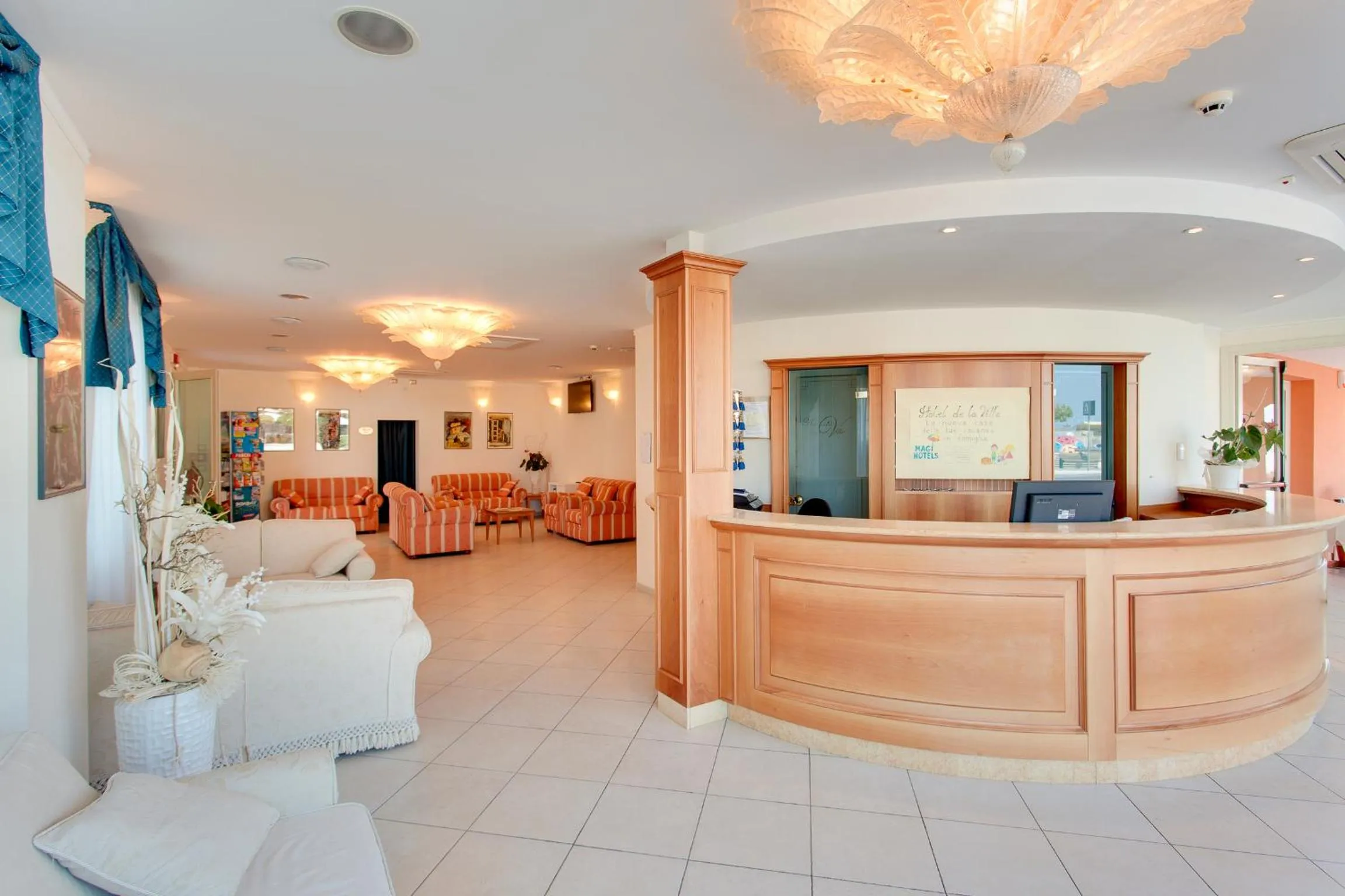 Lobby or reception in Hotel De La Ville