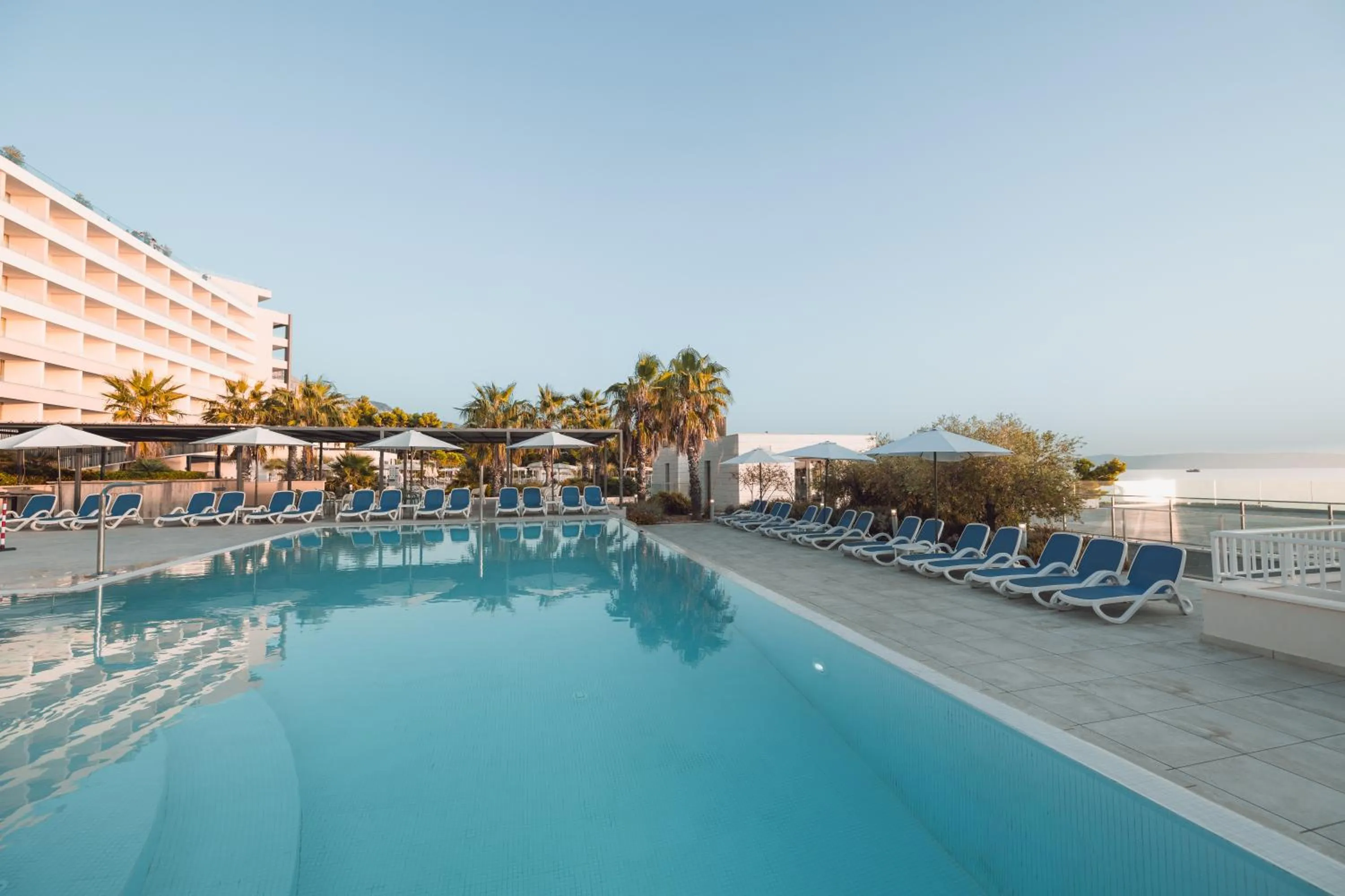 Pool view in Romana Beach Resort