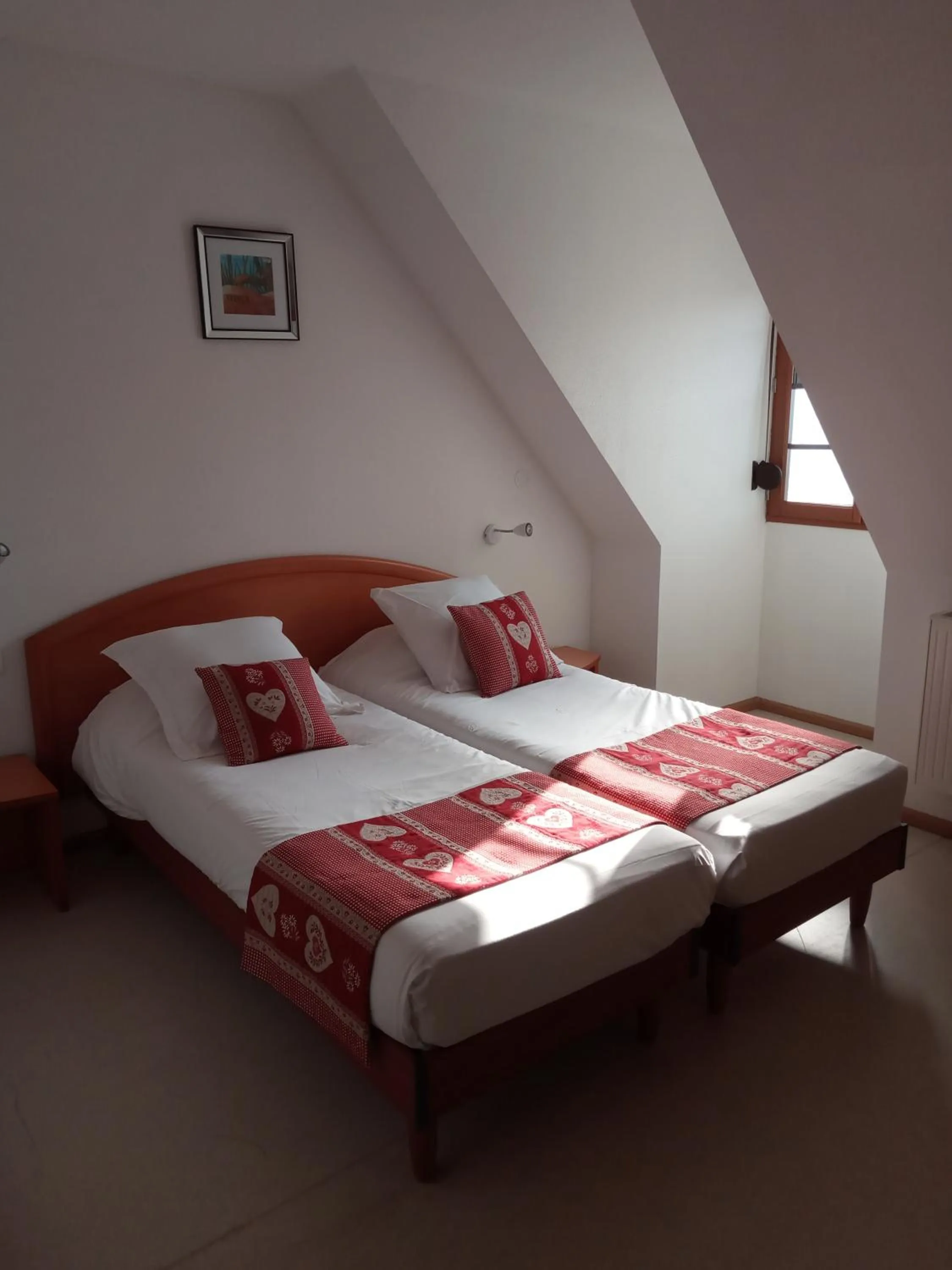 Bed in Hotel Relais d'ISSENHEIM Table d'hôtes