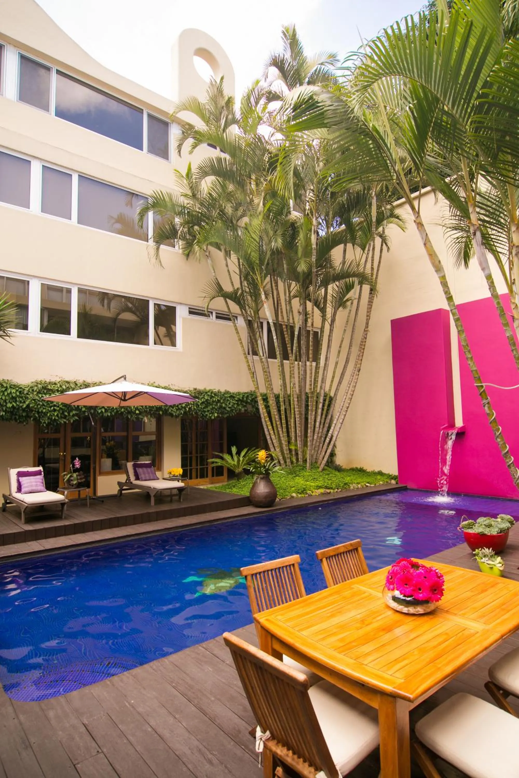 Swimming pool in Apart-Hotel Casa Serena