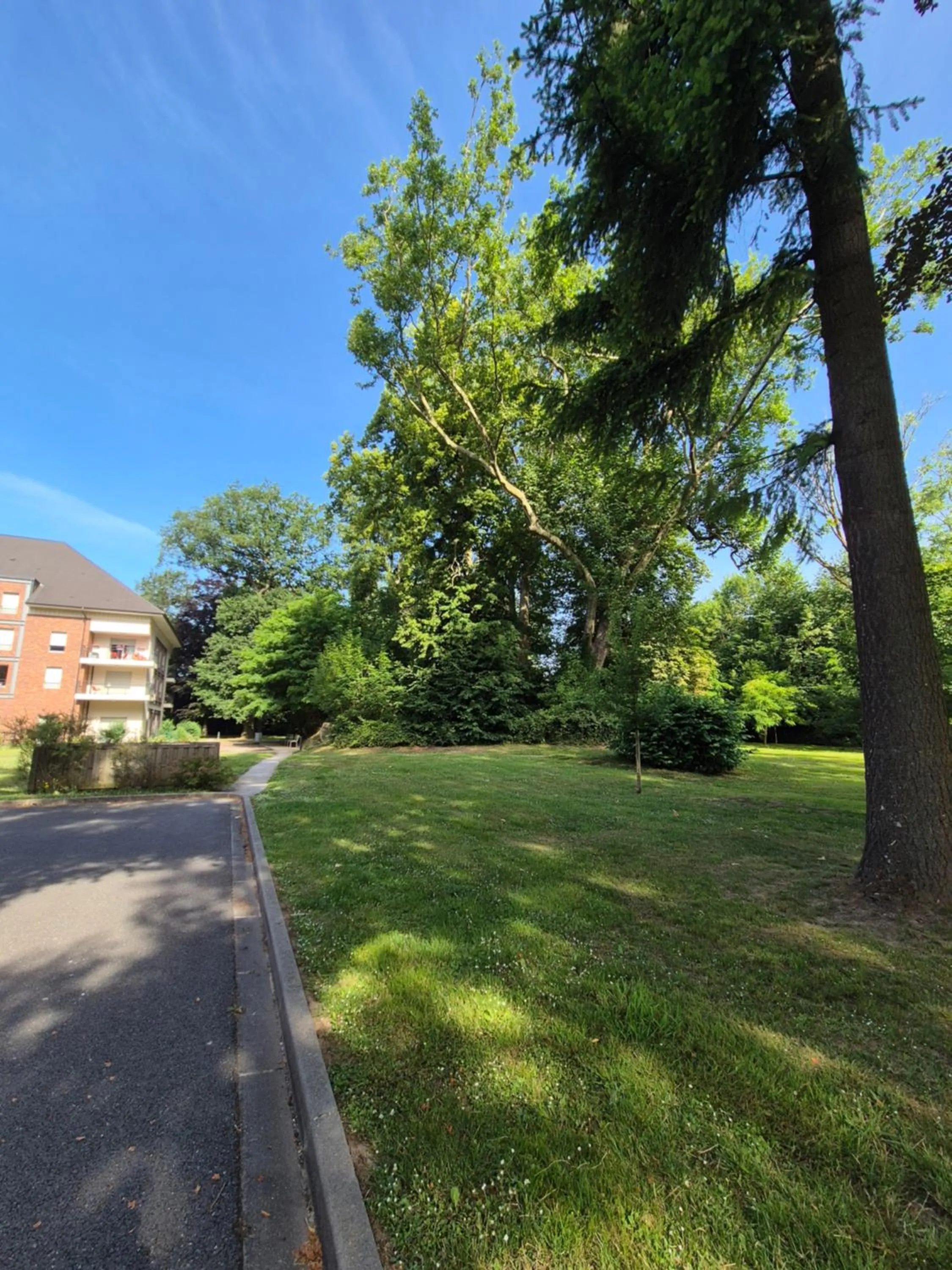 Garden in Domitys - Le Carillon d'or
