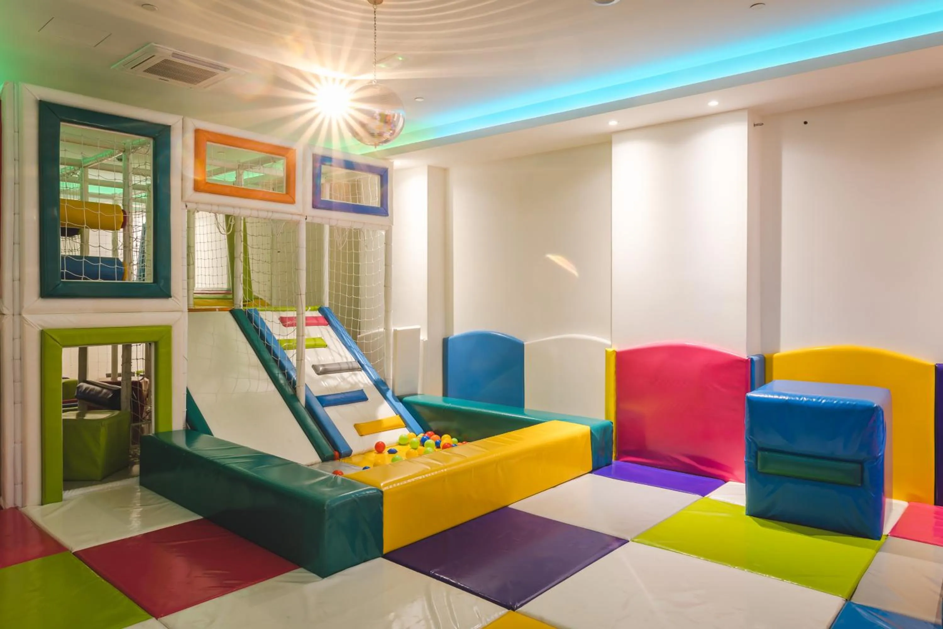Kids's club in Kalamper Hotel & Spa