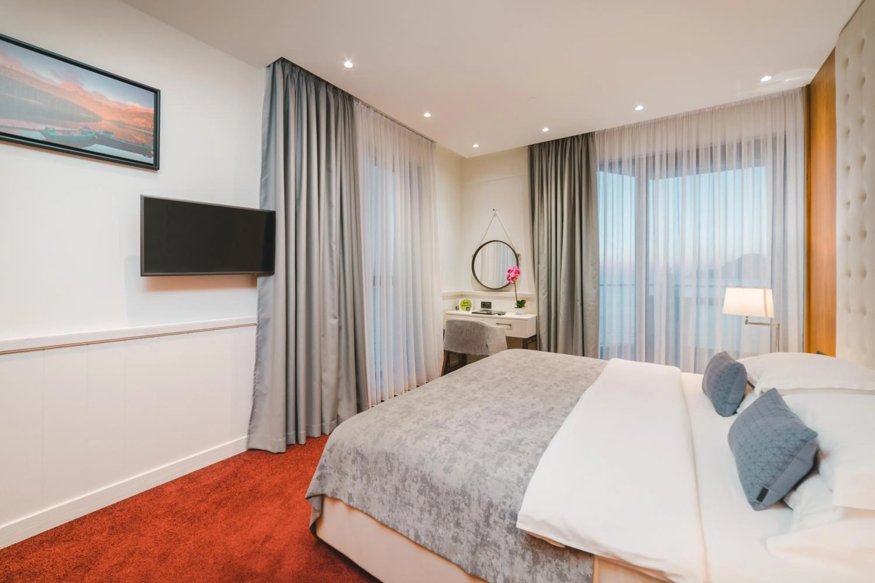 Text overlay, Bed in Kalamper Hotel & Spa