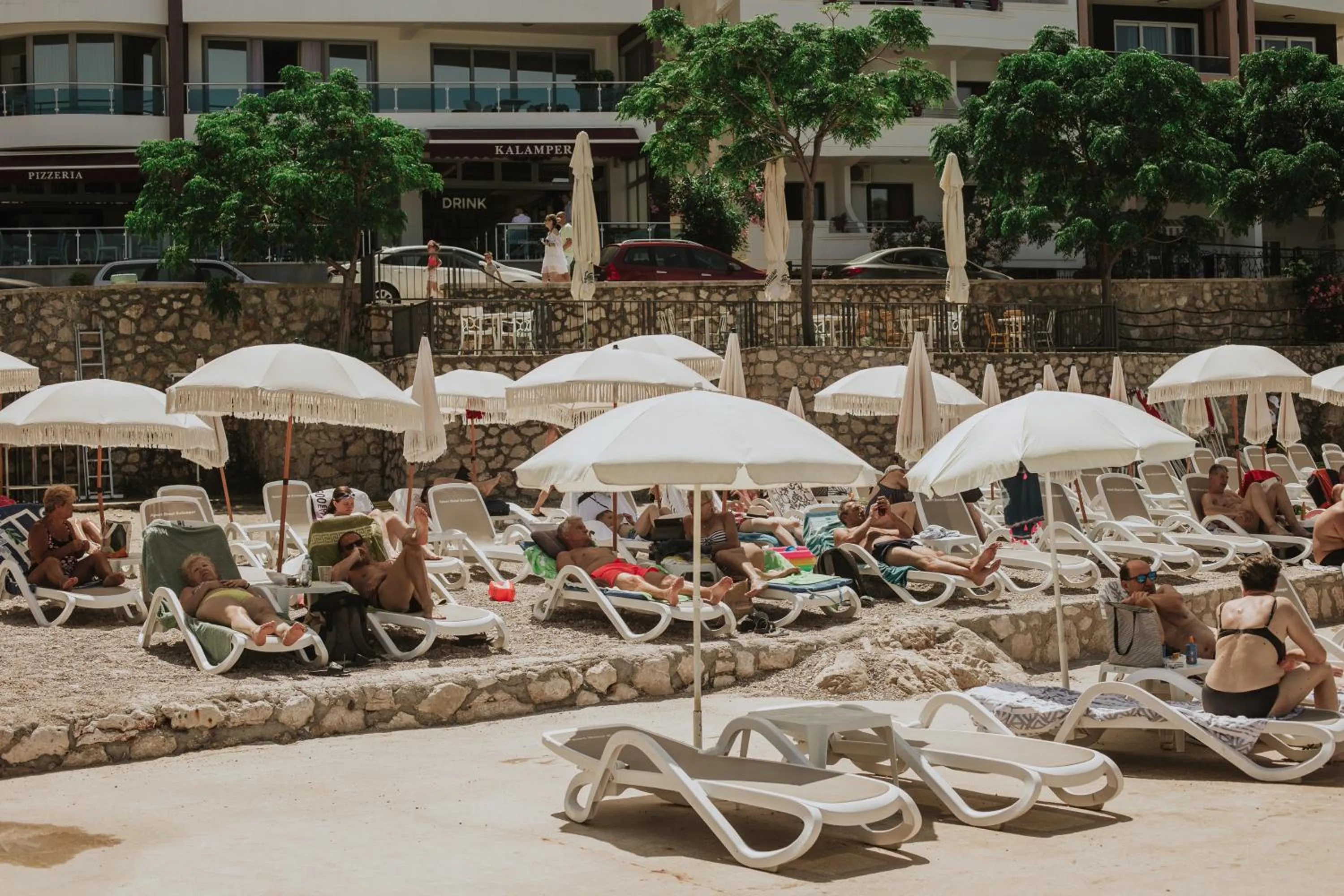 Beach in Kalamper Hotel & Spa