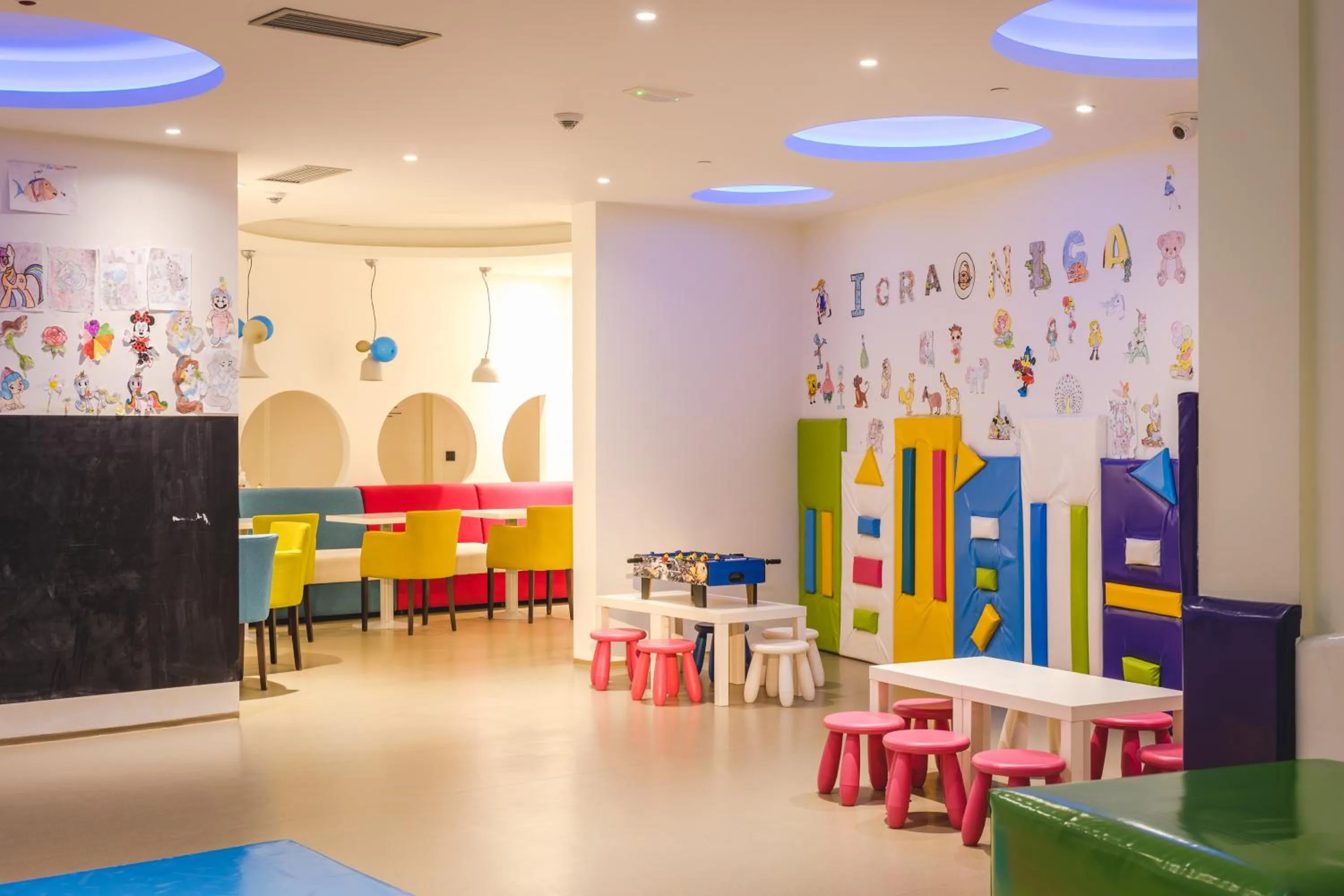 Children play ground in Kalamper Hotel & Spa