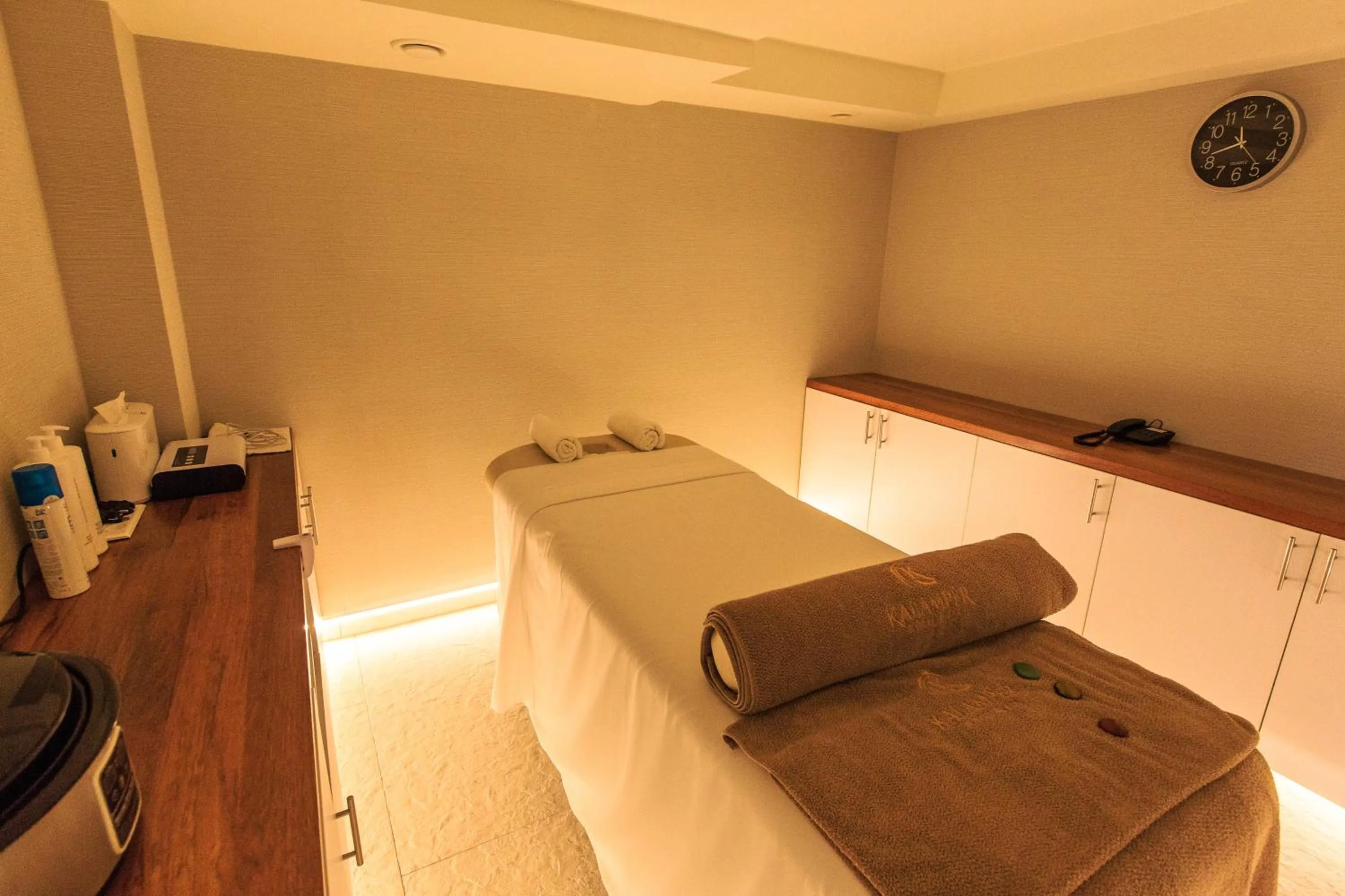Massage in Kalamper Hotel & Spa