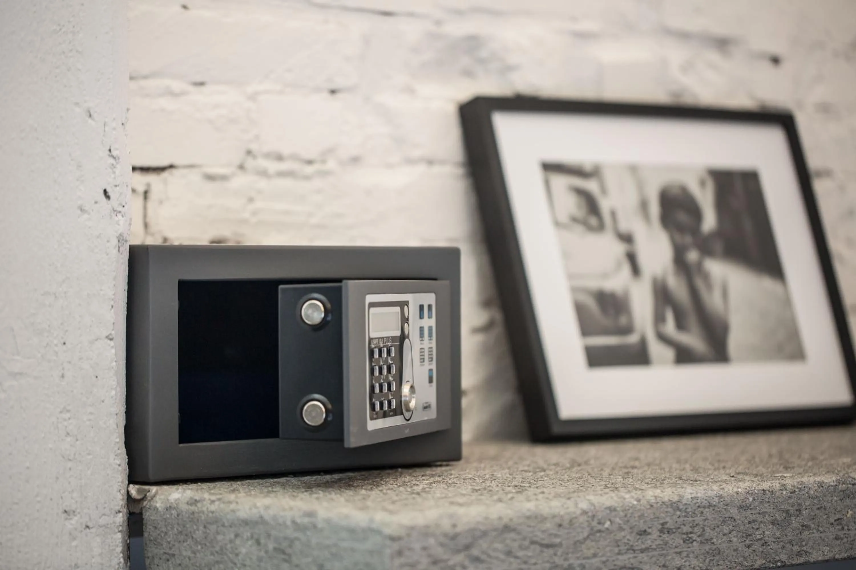 The Boutique Napoli Suite