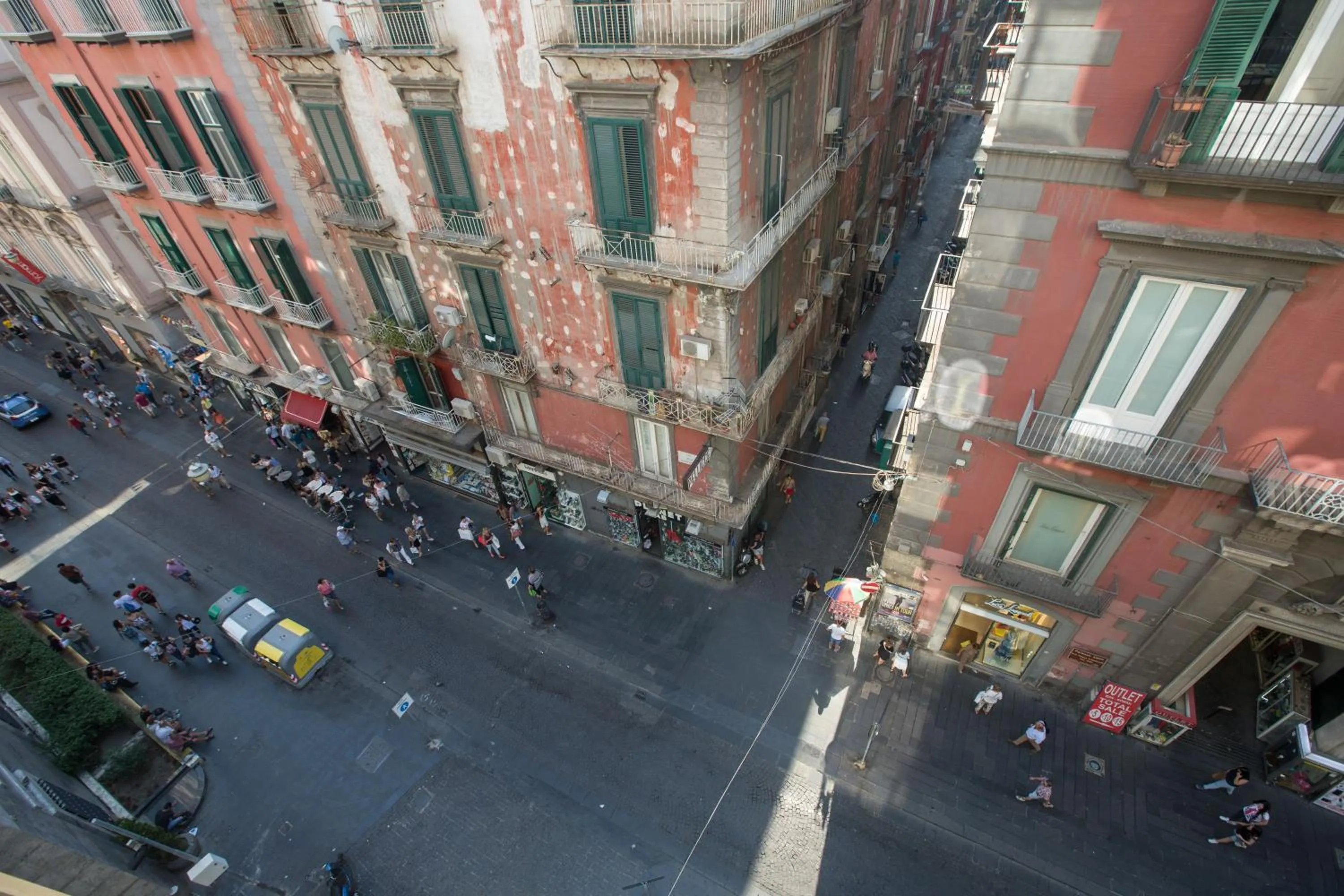 The Boutique Napoli Suite