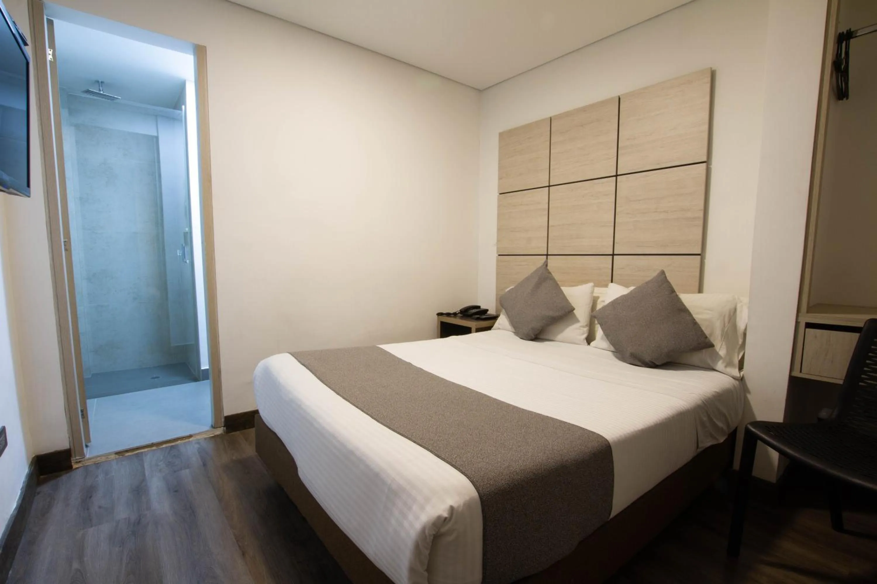 Bed in BOG URBAN HOTEl