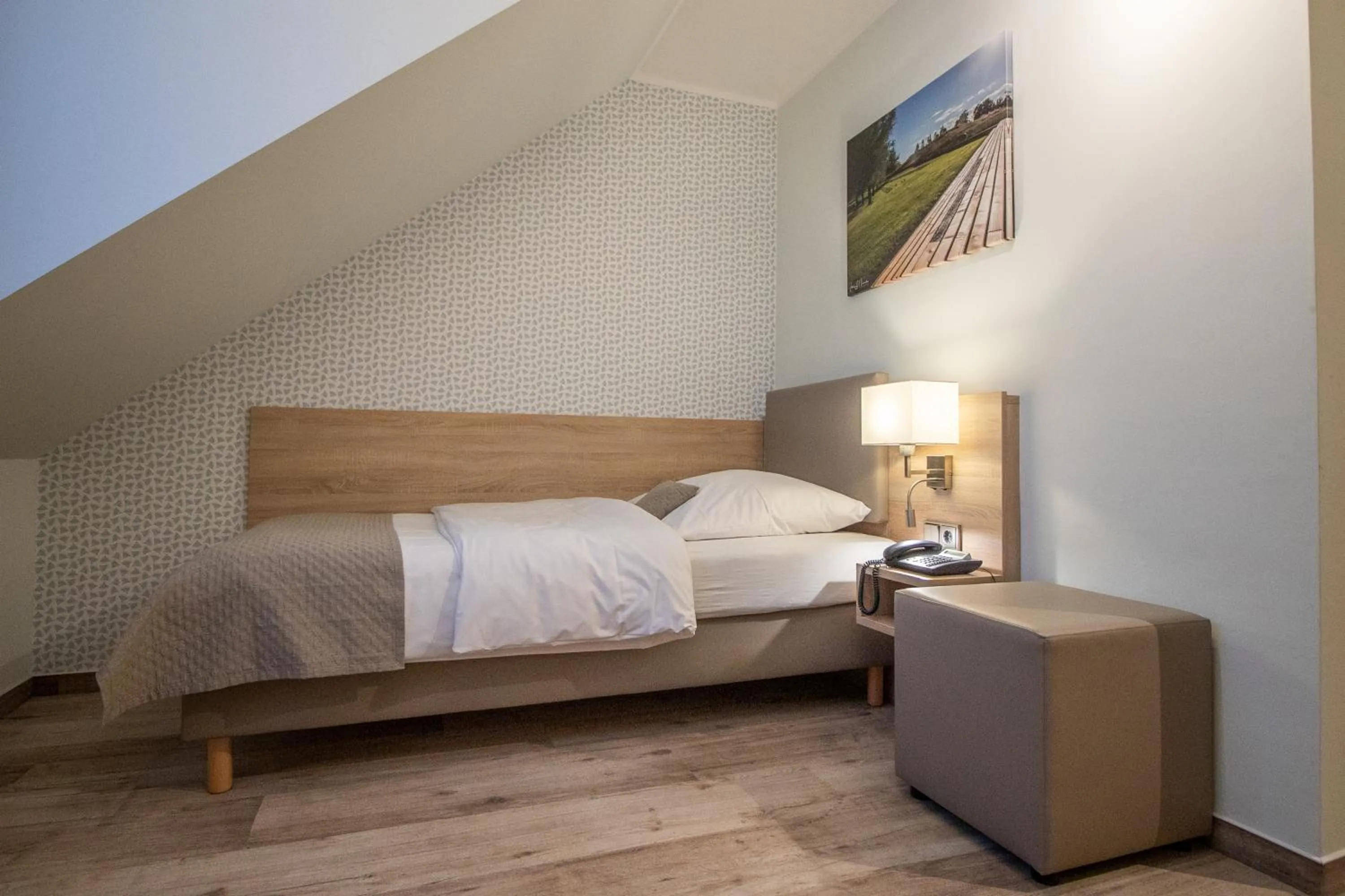 Bed in Hotel Fallersleber Spieker