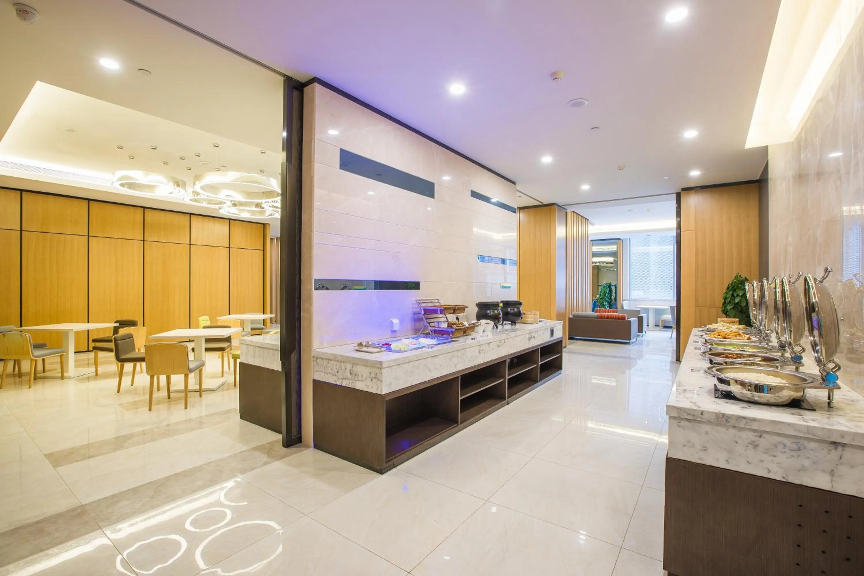 Restaurant/places to eat in Holiday Inn Express Bengbu Downtown, an IHG Hotel