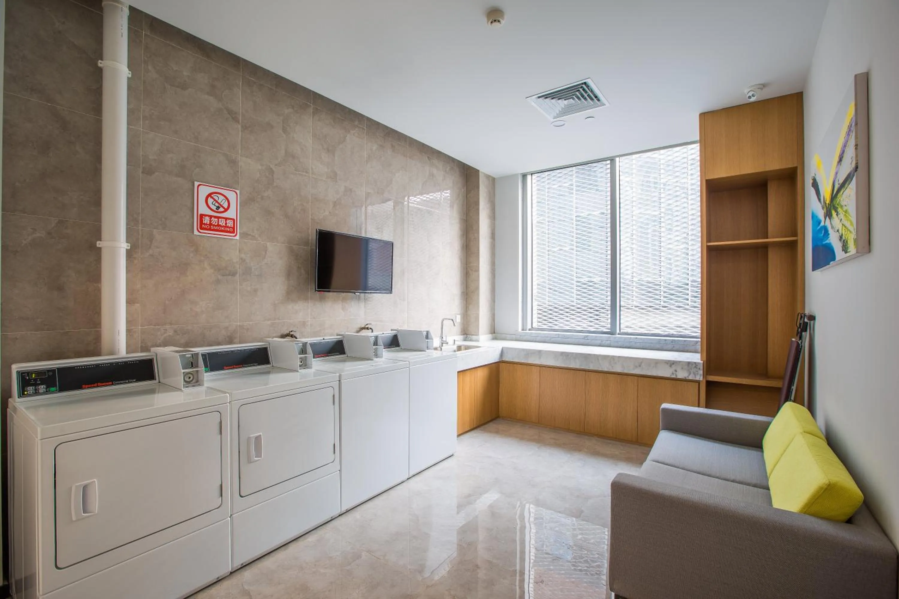 Other, Kitchen/Kitchenette in Holiday Inn Express Bengbu Downtown, an IHG Hotel