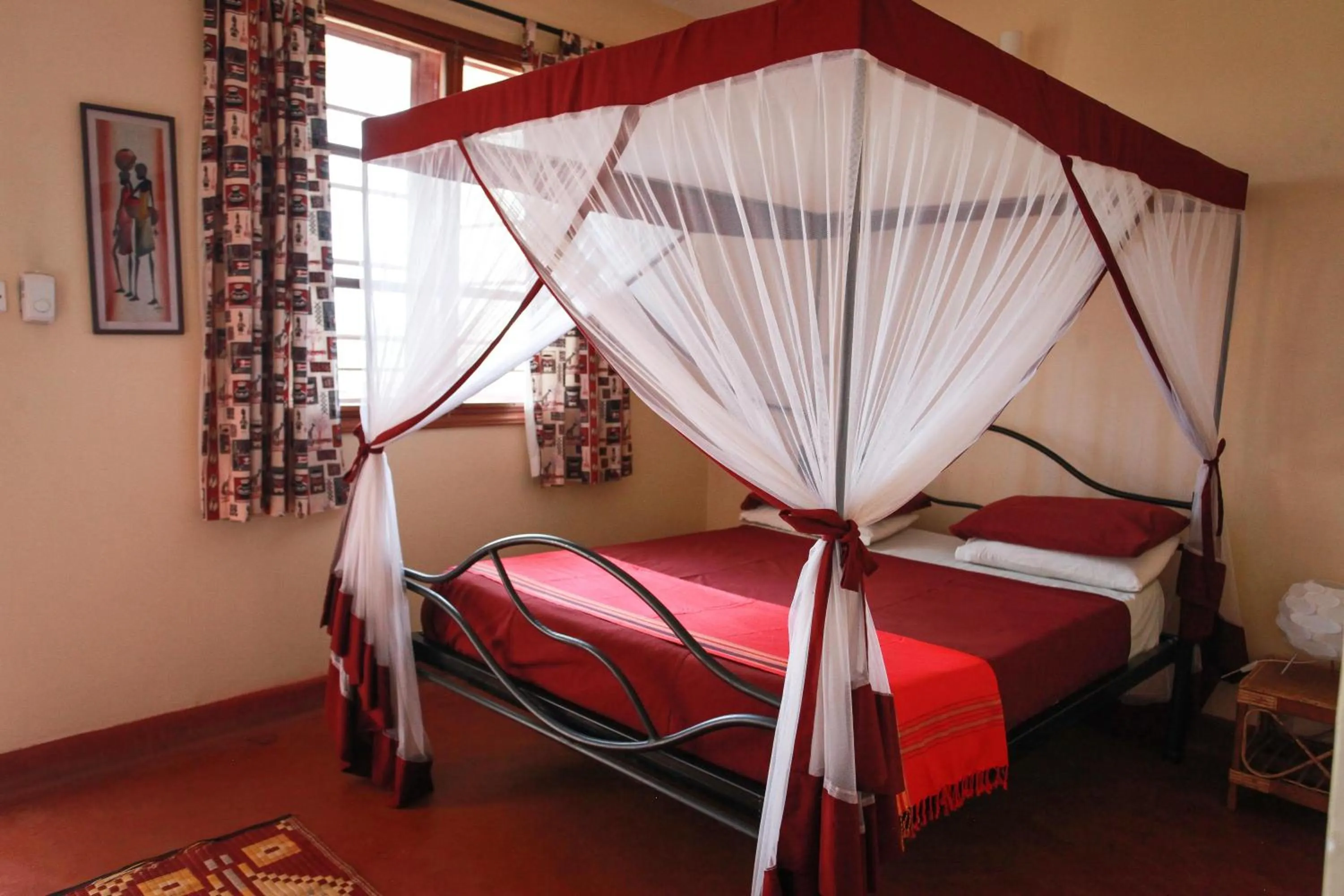 Bedroom, Bed in Red Chilli Hideaway